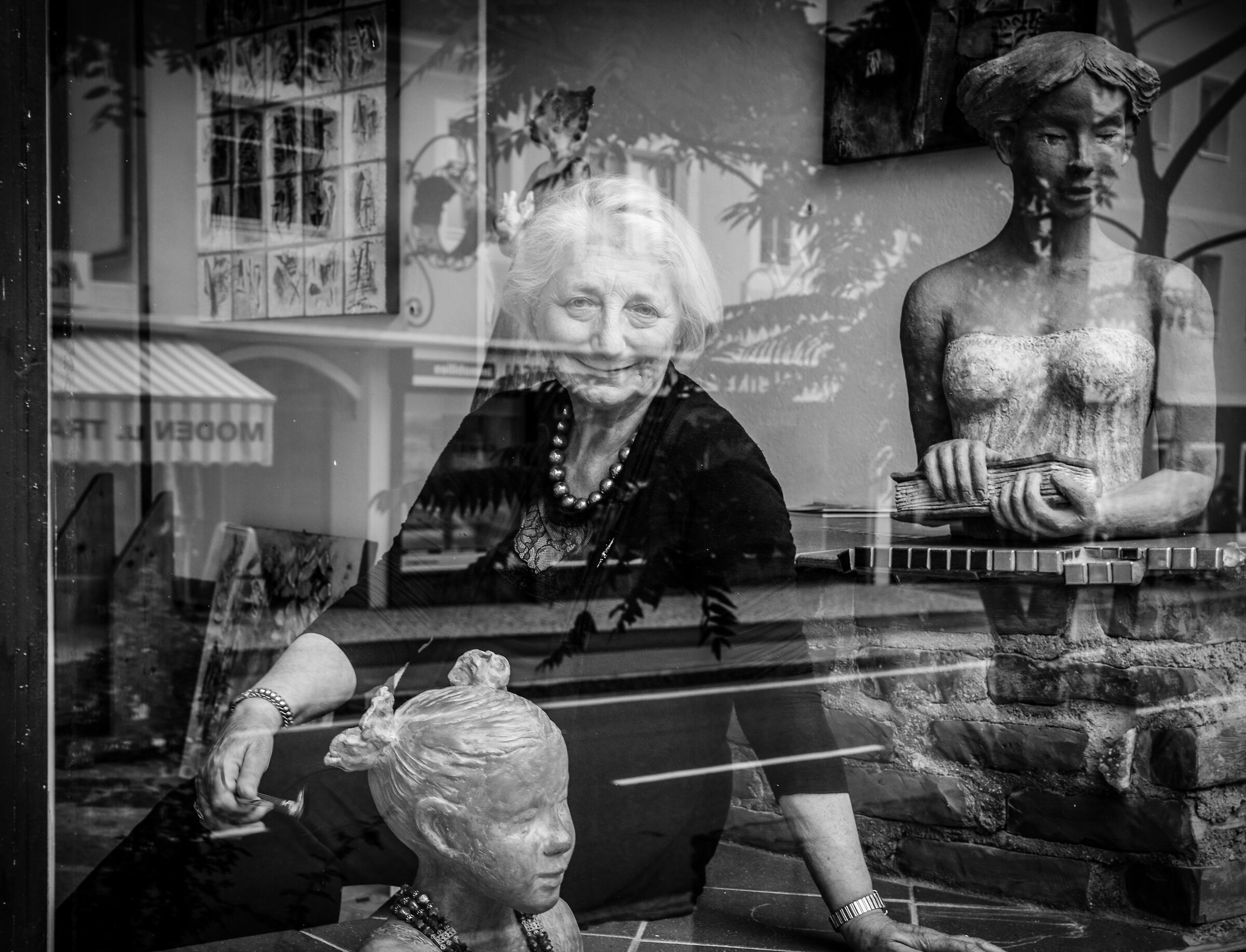 Sculptor Annamaria Fanzutto