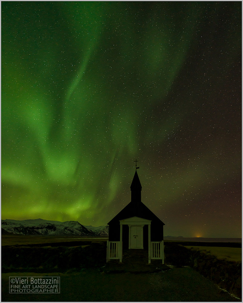 Aurora sulla Chiesa Nera