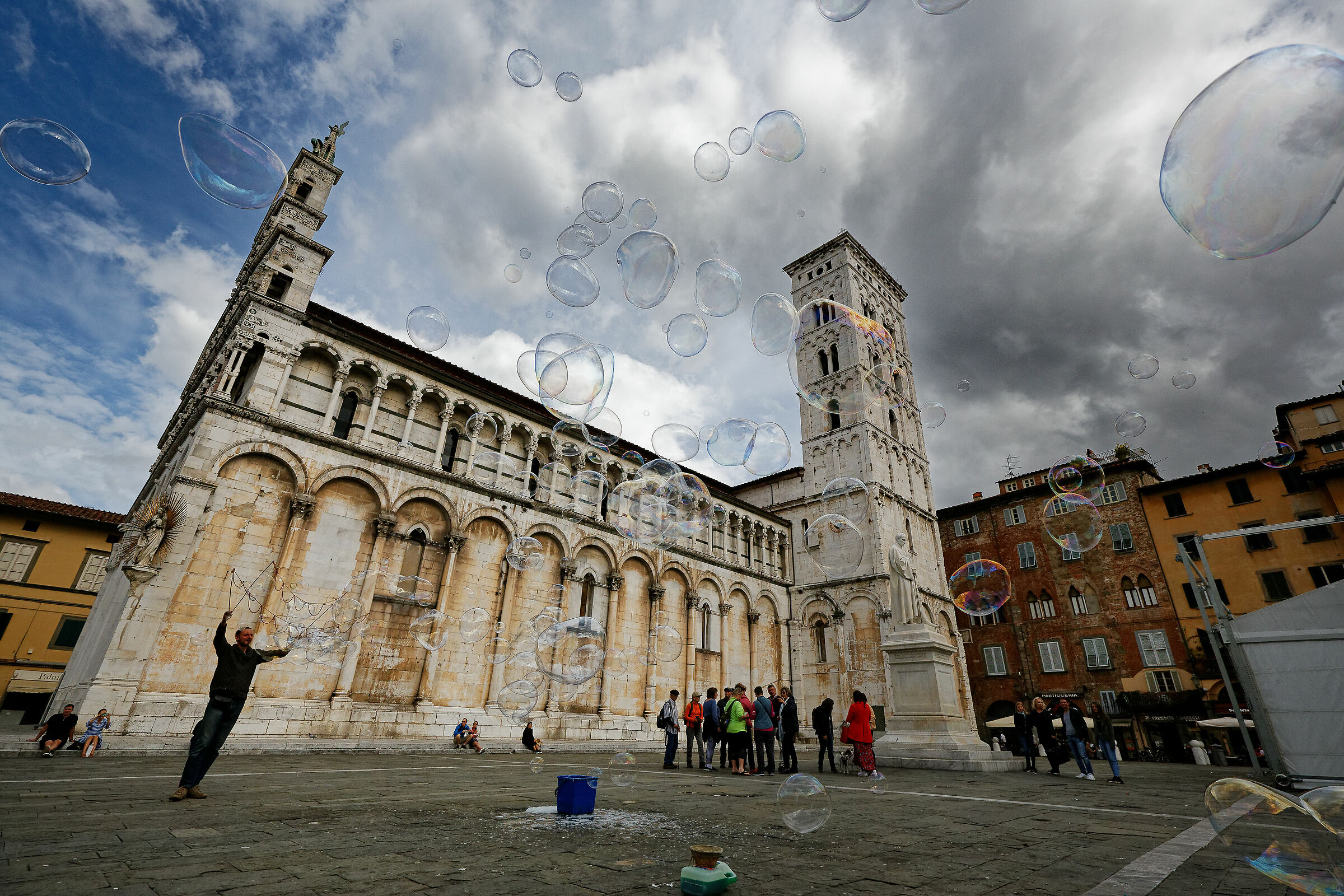 Bubbles in the Cathedral