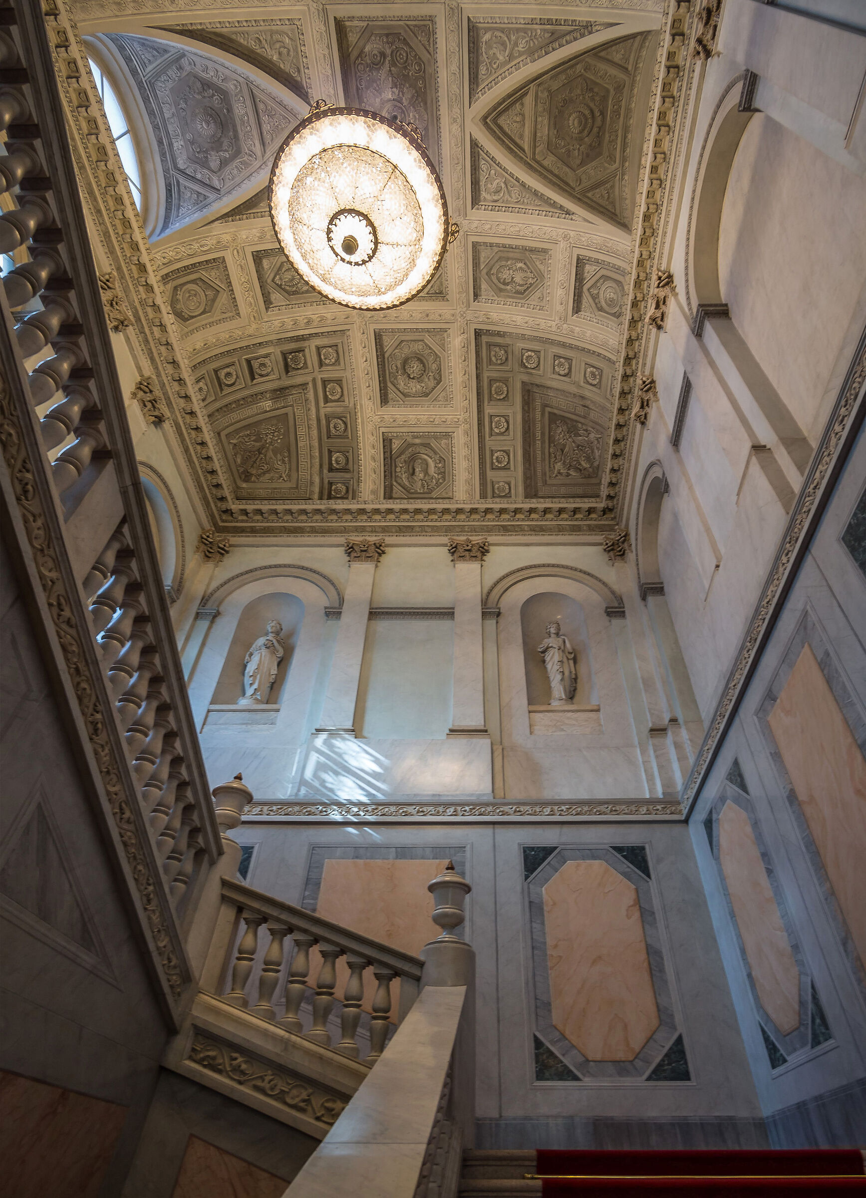 Scalone delle Gallerie d'Italia - 2