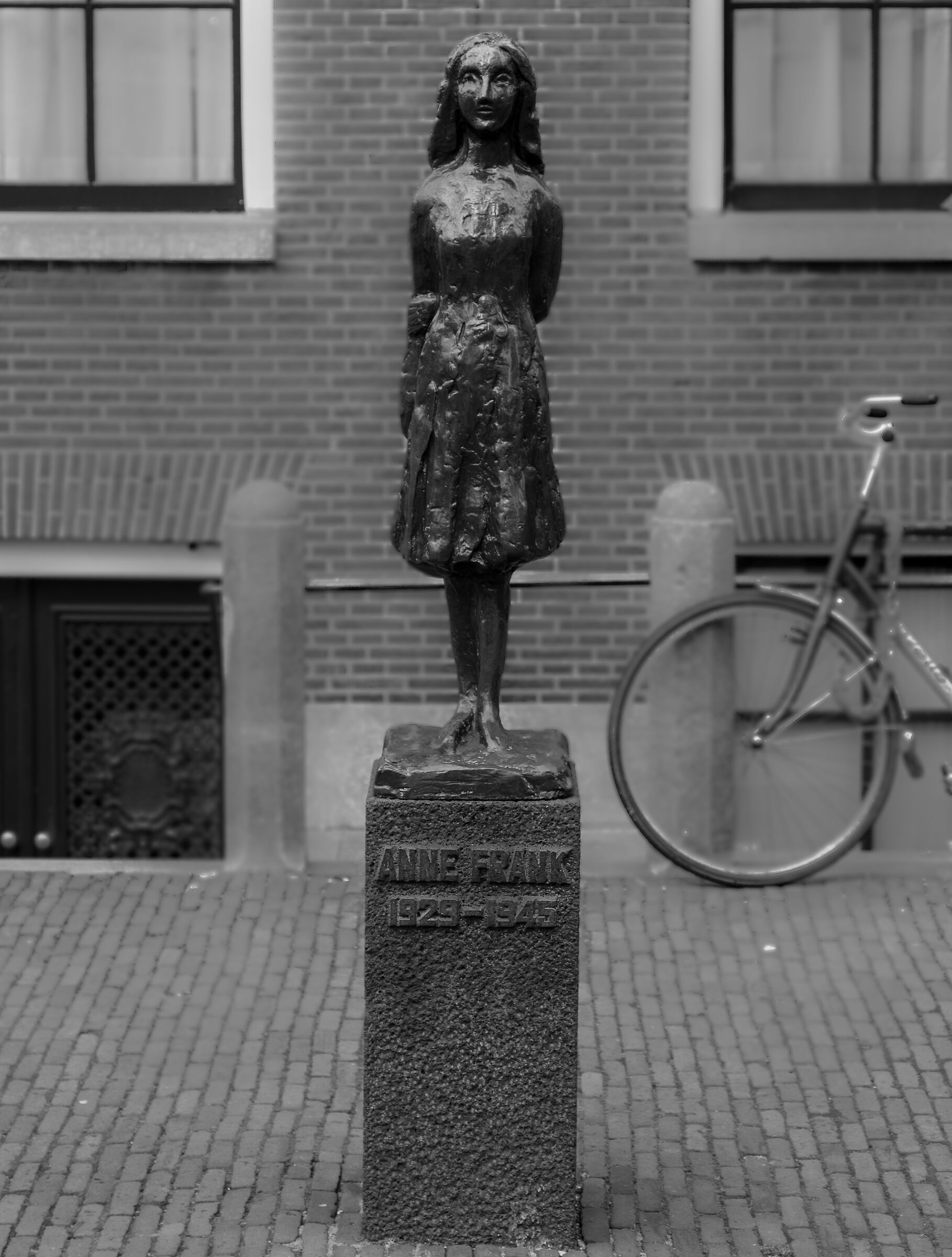 Anne Frank, New