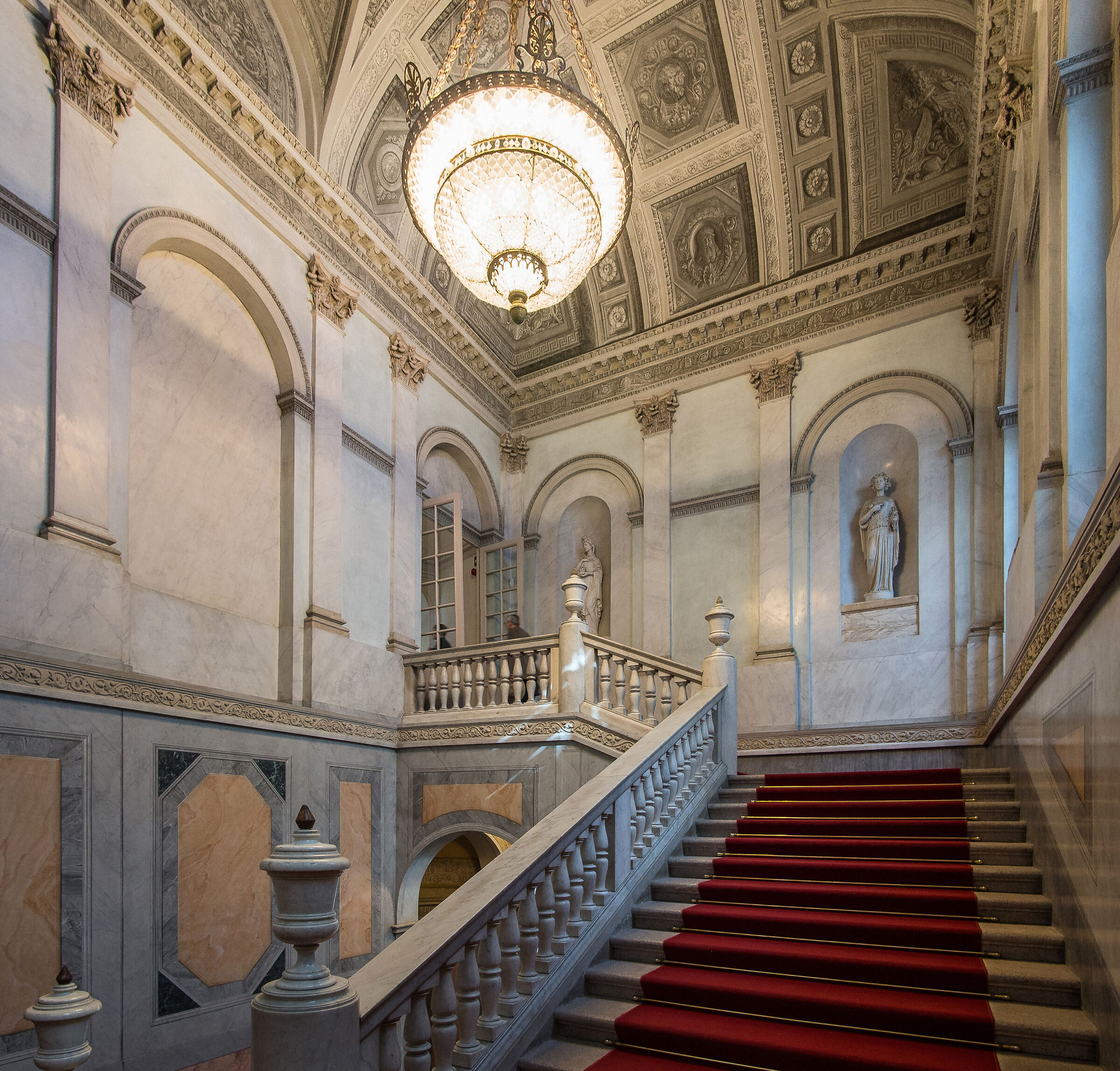 Scalone delle Gallerie d'Italia - 3