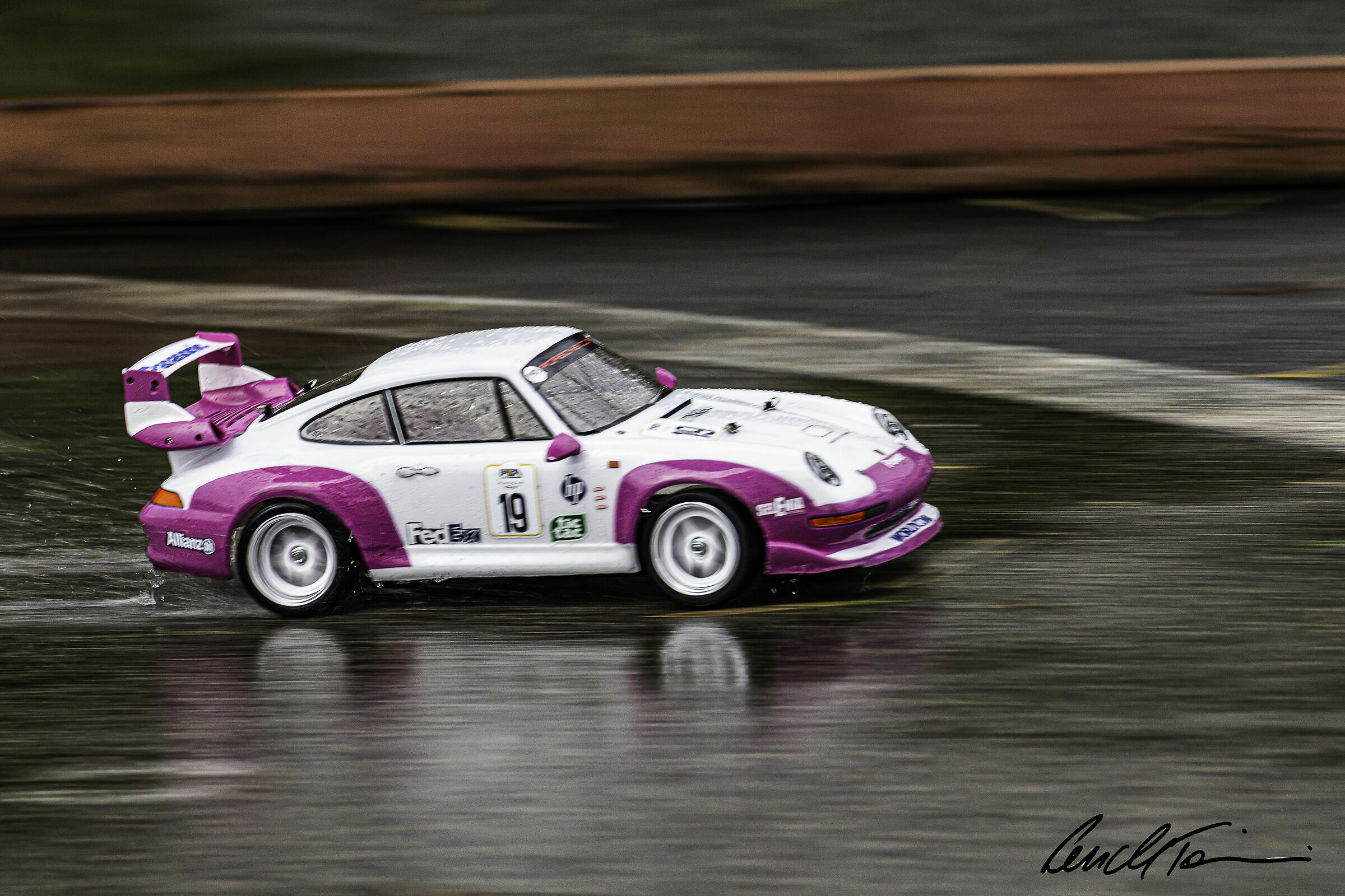 Modeling - Porschecup F1italianseries preseason test