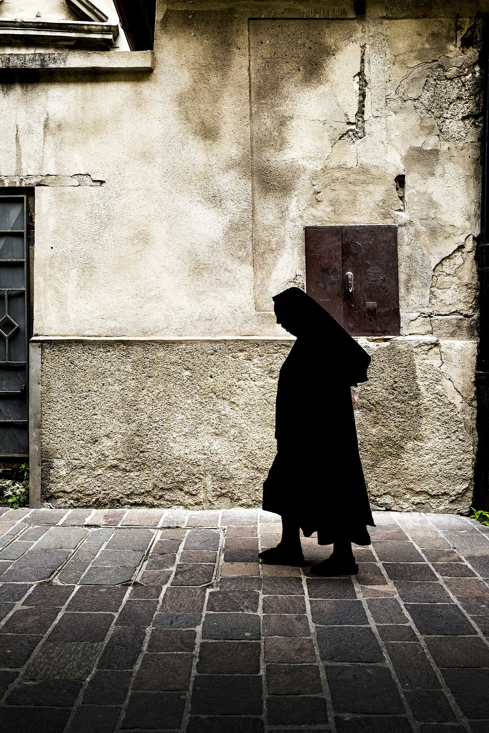 Anonima Presenza 10