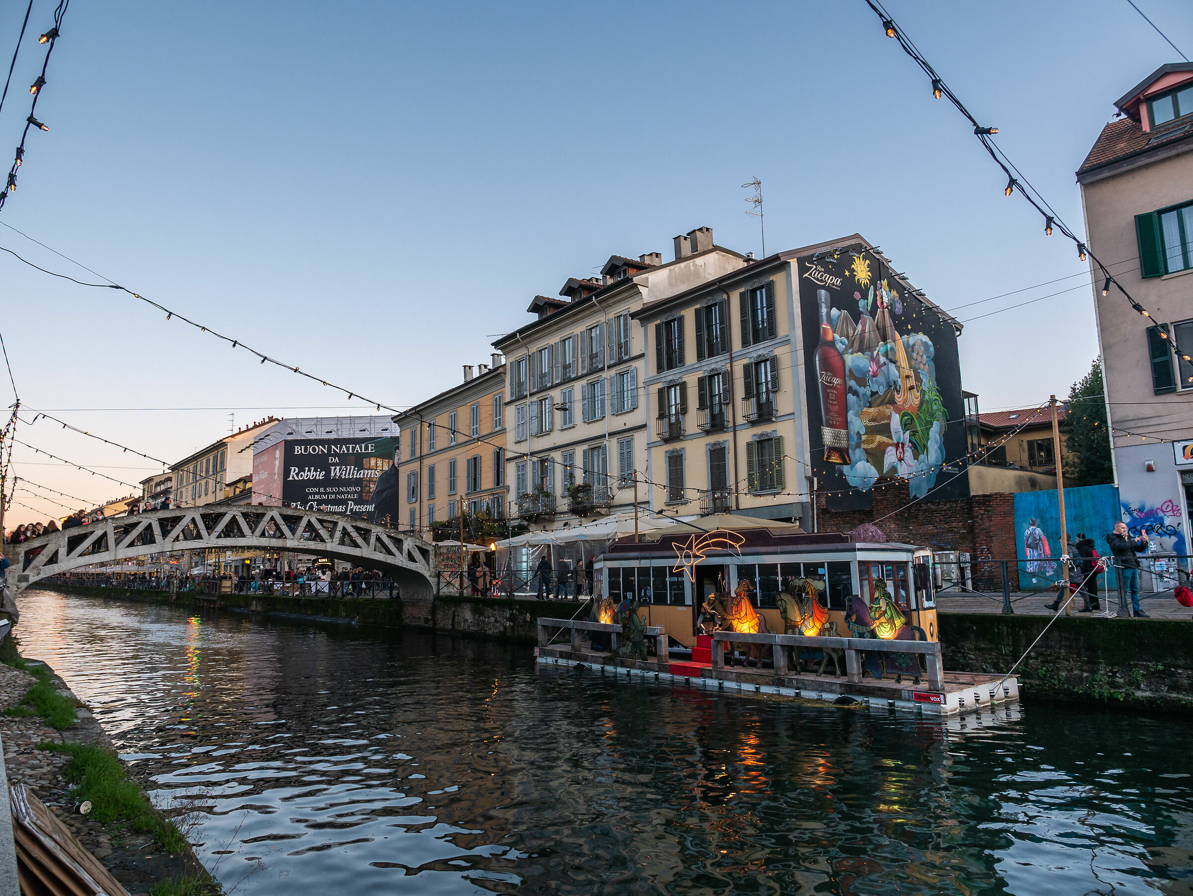 Nativity scene on the Naviglio