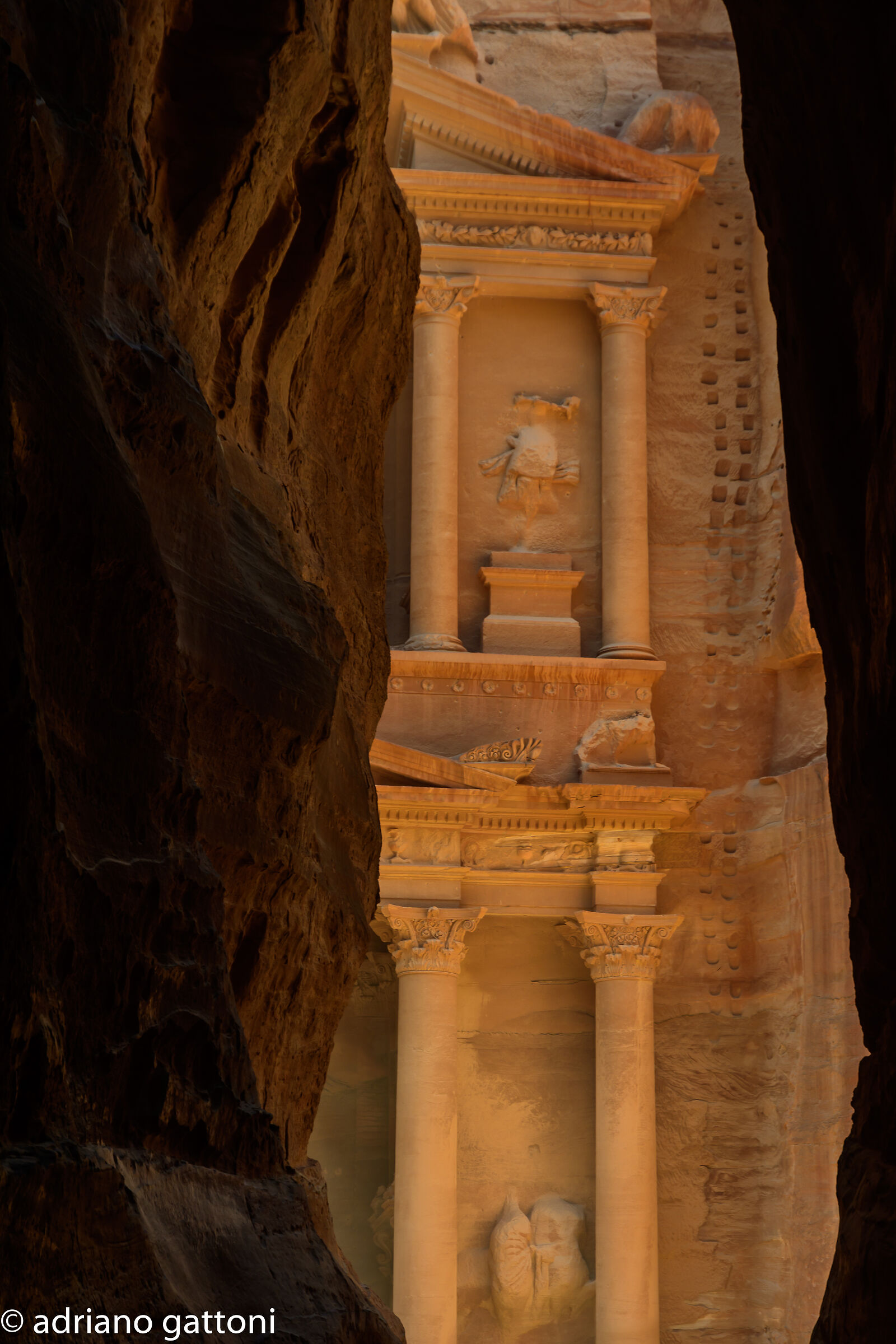 Petra the Treasury at the end of the Siq