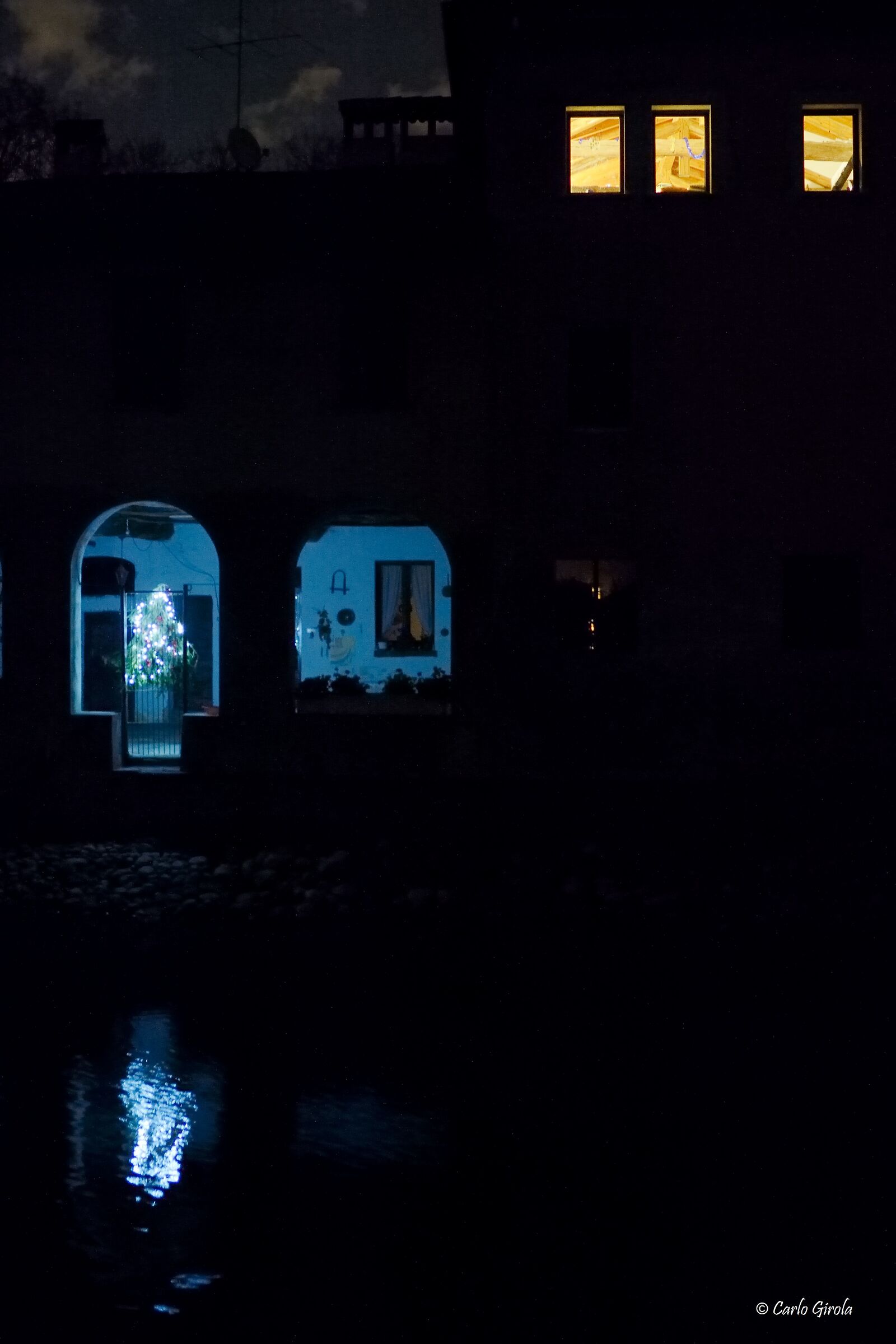 Luci di Natale sul Naviglio