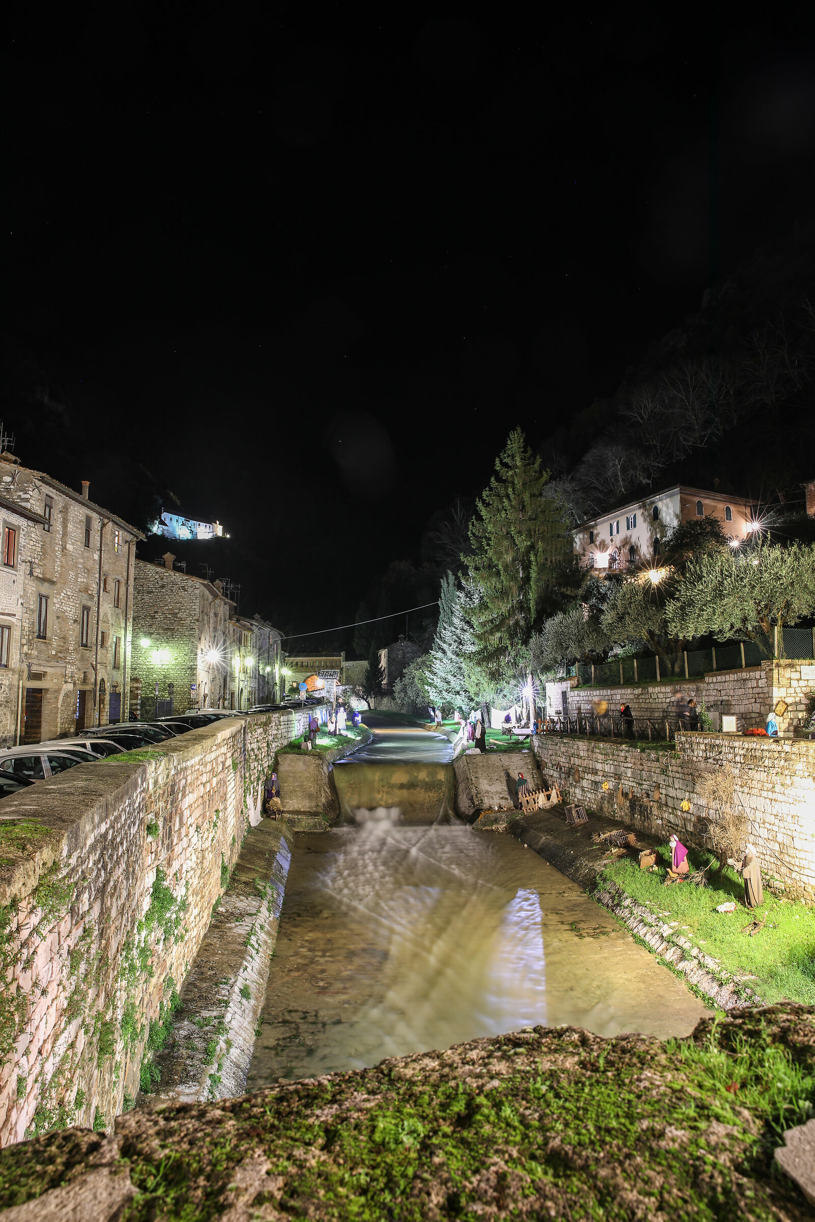 Nativity scene with statues in Gubbio
