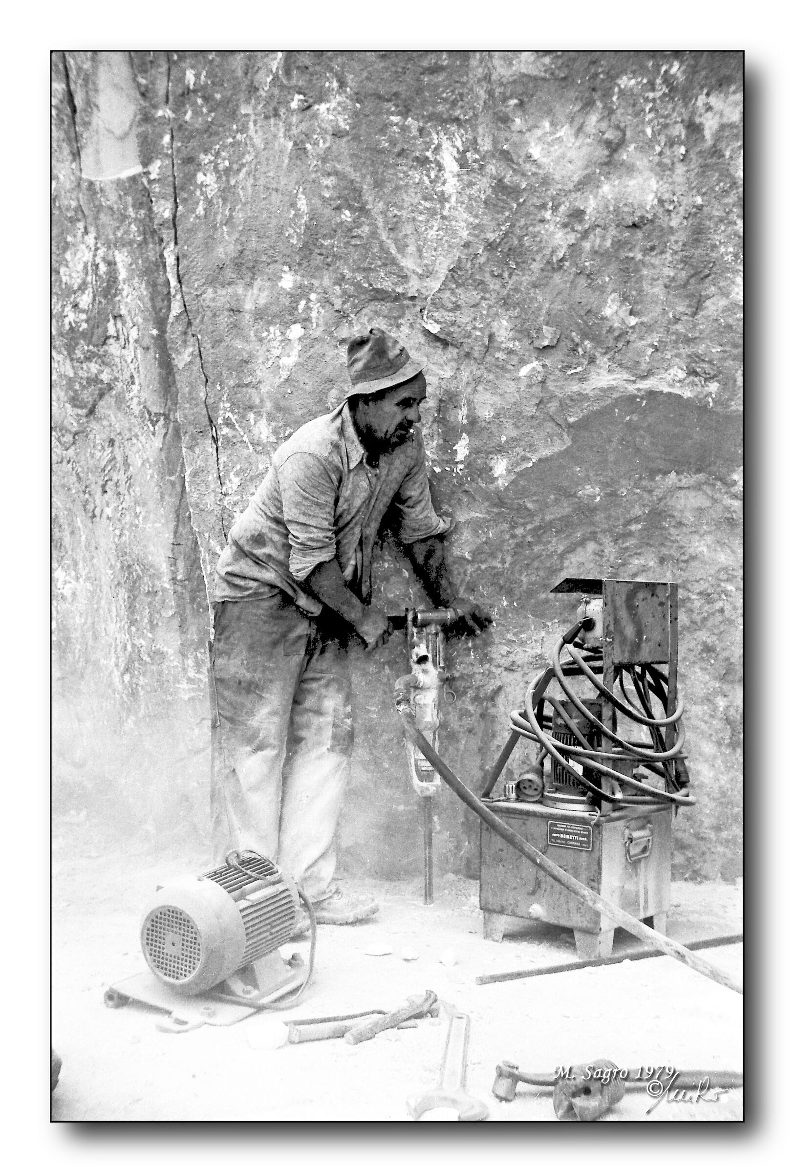 Cave del Monte Sagro (Vinca)