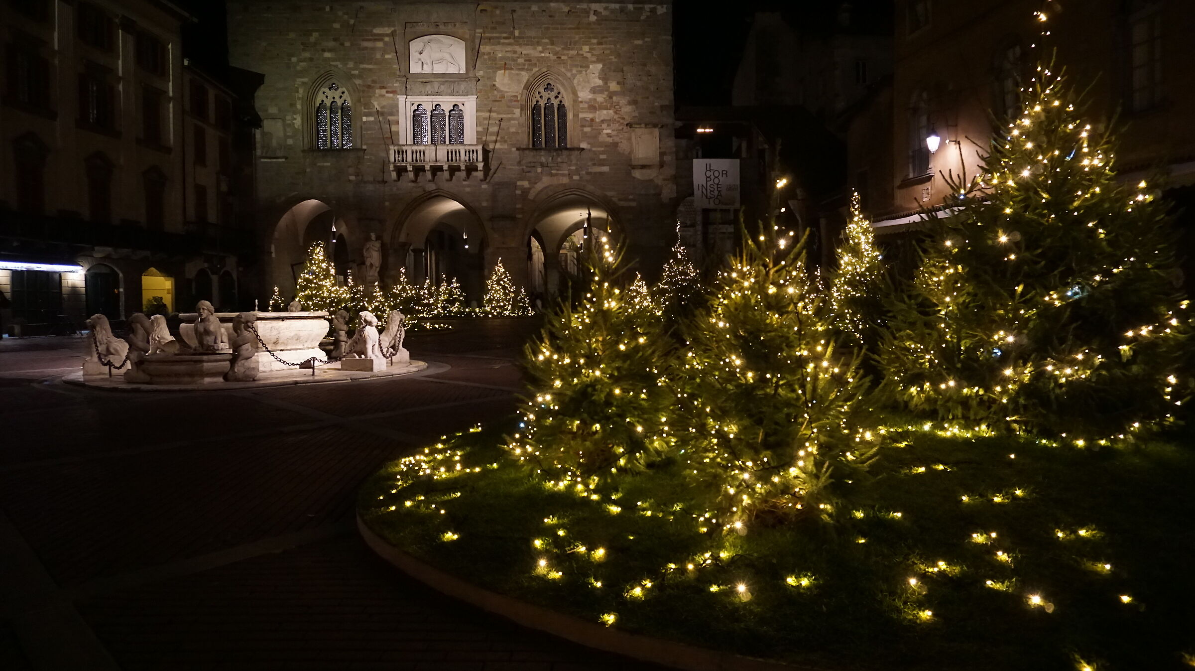 Christmas in the old square