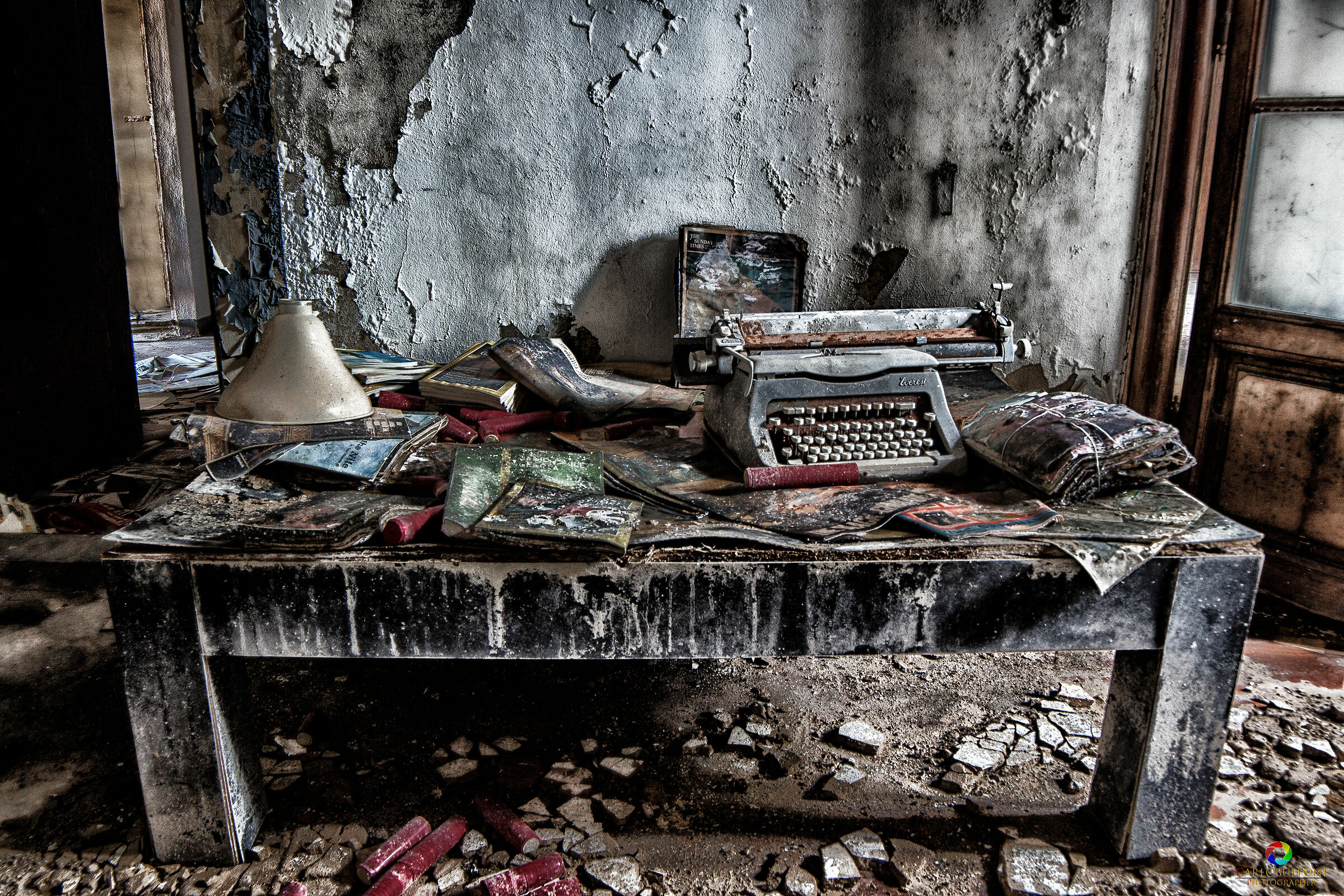 Urbex, Us.