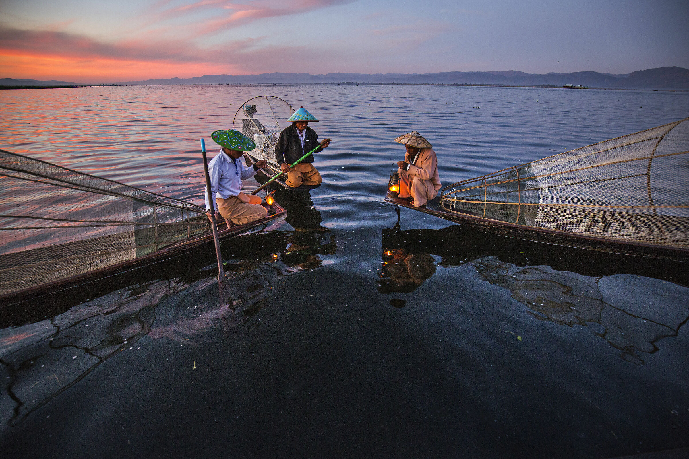 Inle lake fishermen