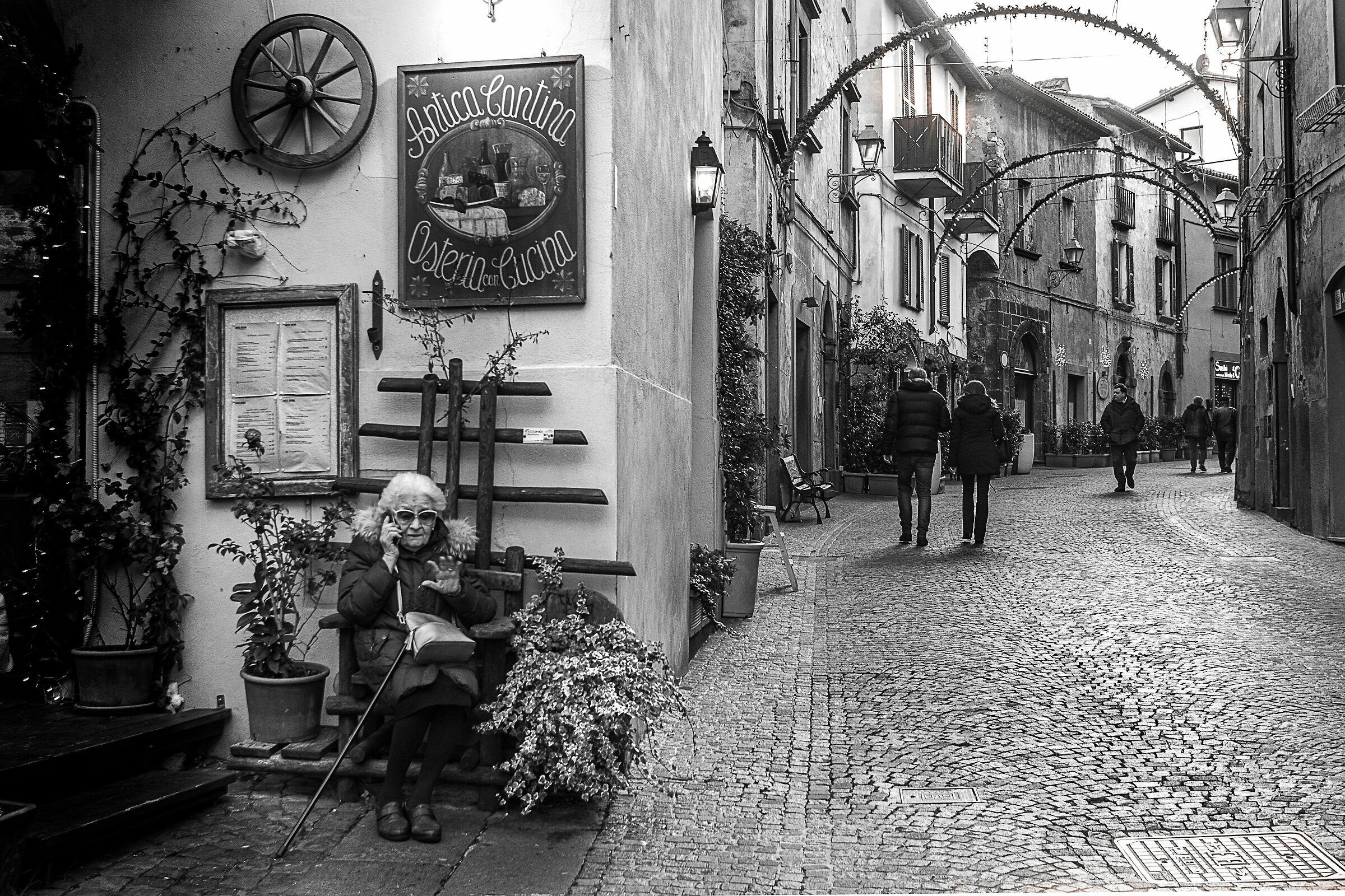 orvieto ..una donna anziana?