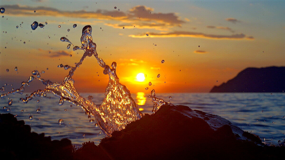 An Advance from the Sea (Good 2020)