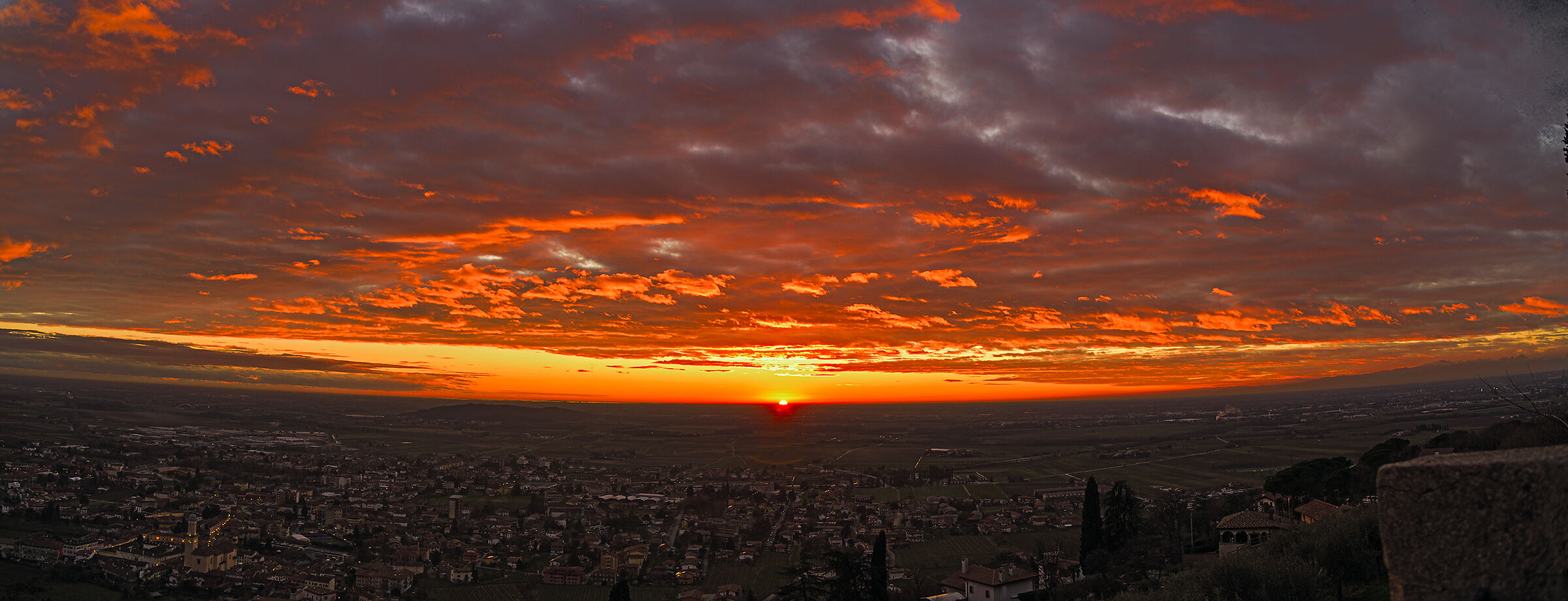panoramica di un tramonto