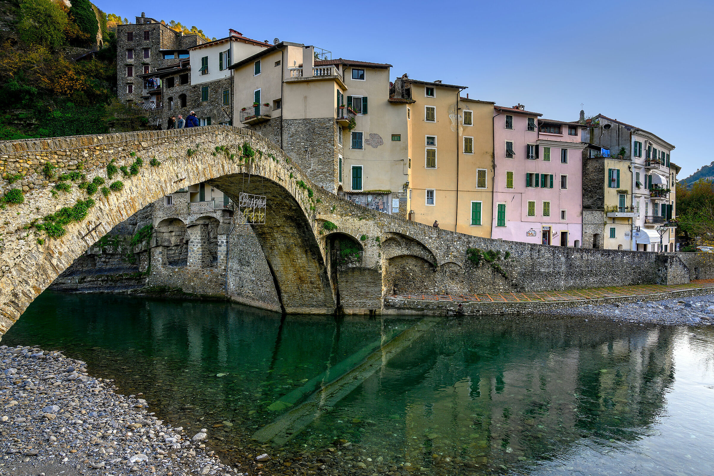 Dolceacqua Rive Gauche_2
