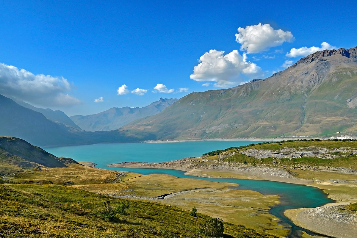 Lago turchese-smeraldo