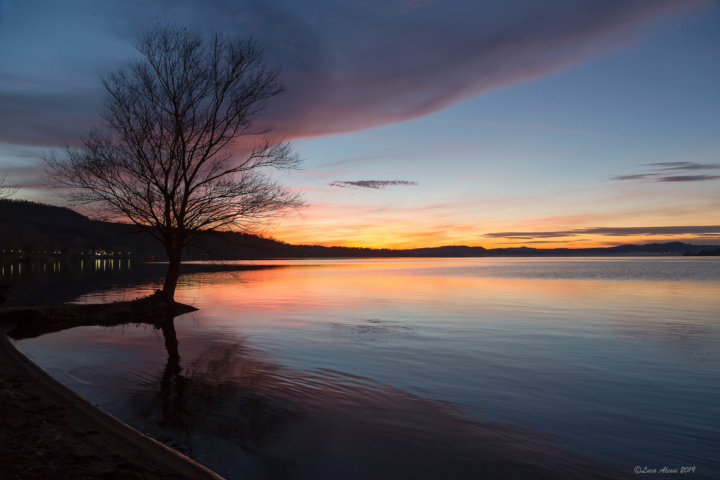 Loneliness in the front row