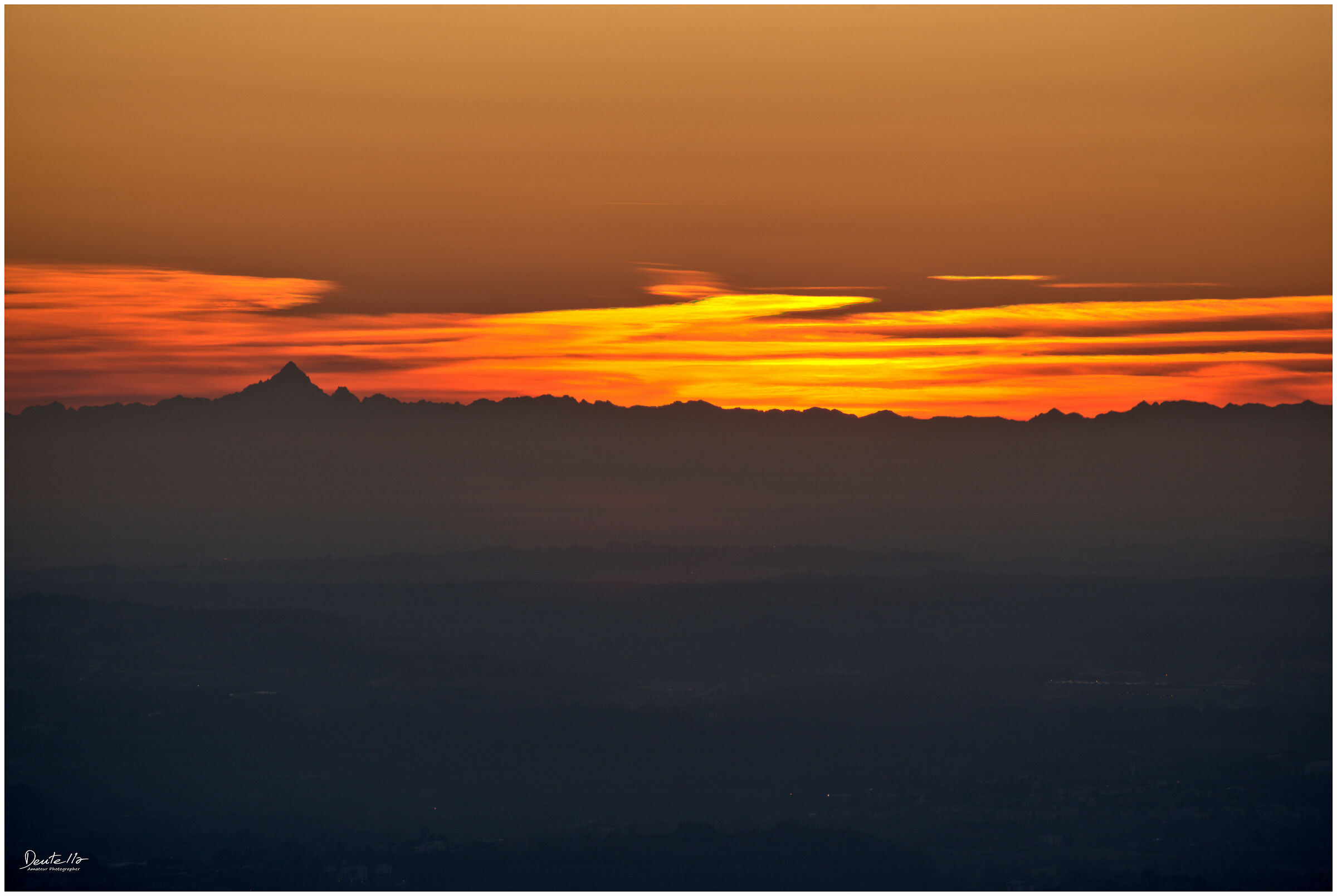 Sunset Monviso from Mount Barro (LC)