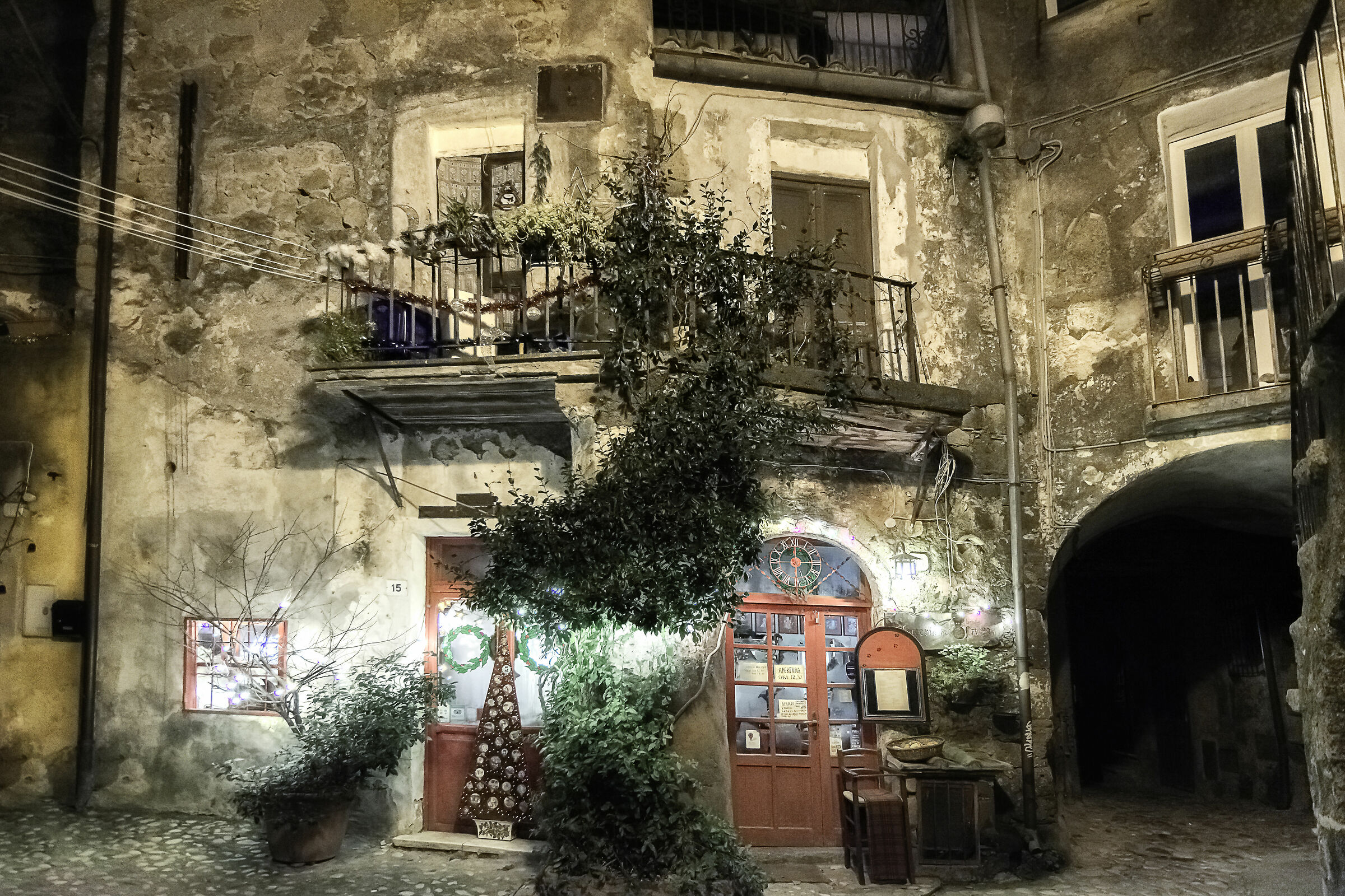 Calcata(vt) vecchia particolare interno