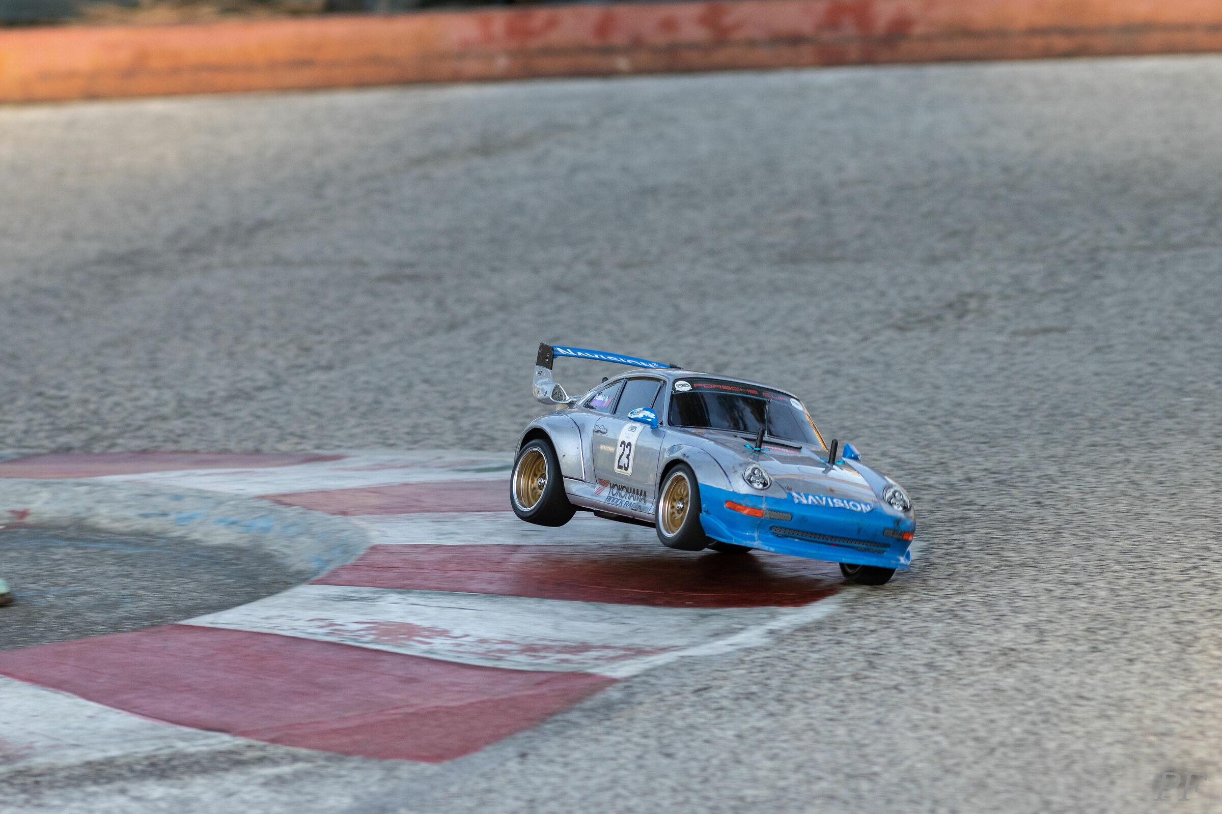 Porsche GT2 R/C 1