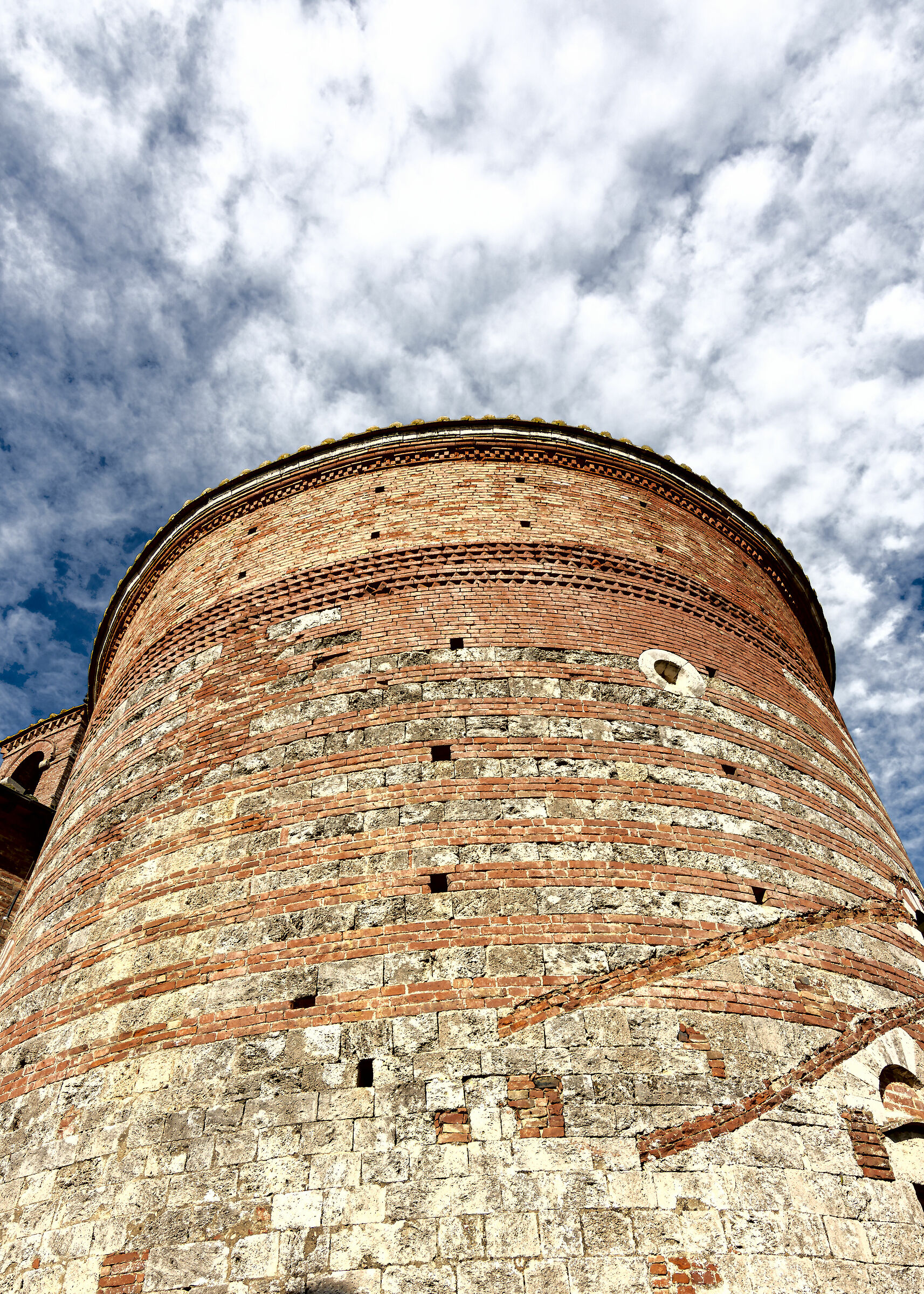 san galgano, eremo montesiepi  una facciata