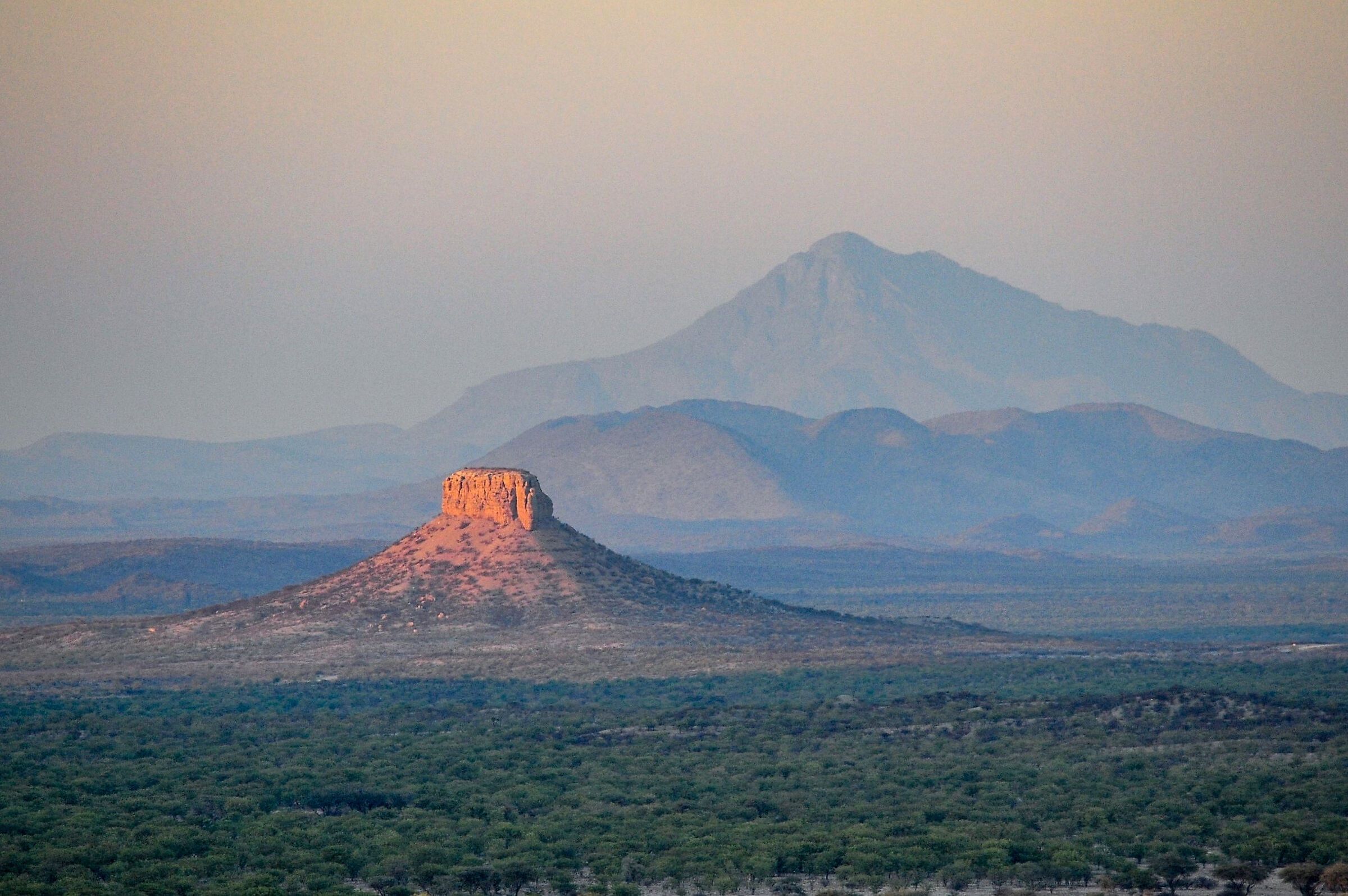 l'alba all'Ugab Terrace