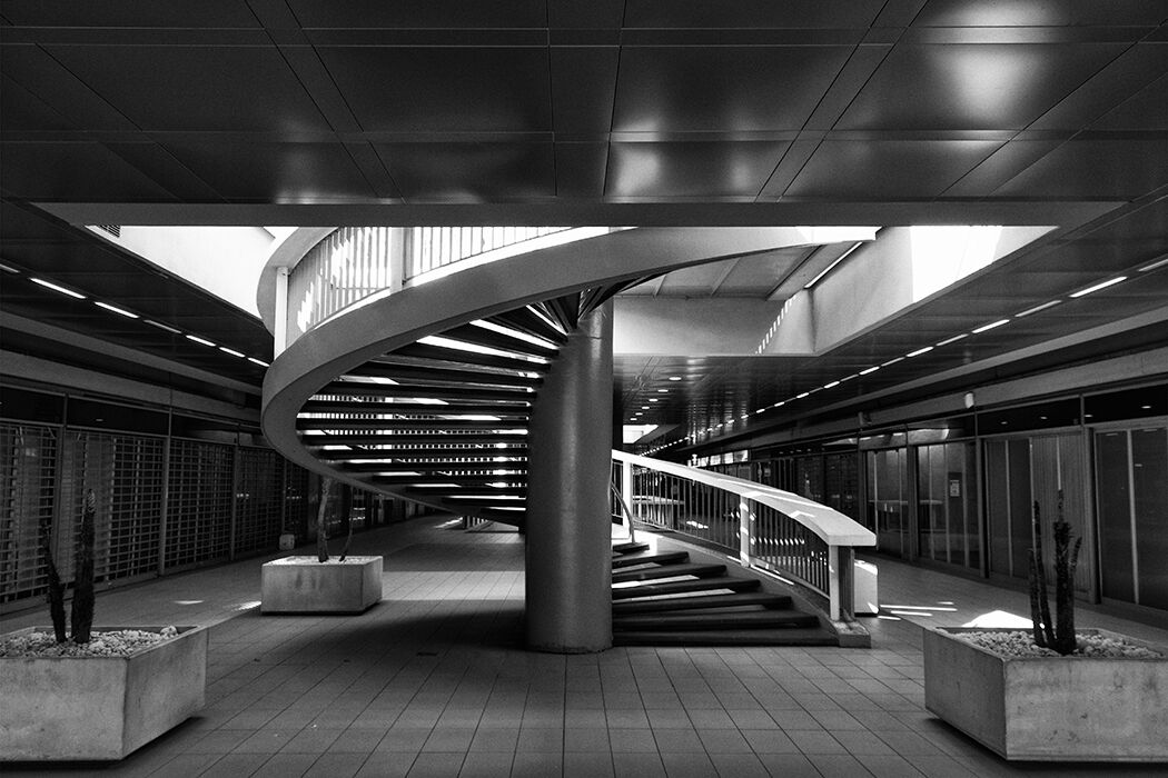 Winding staircase