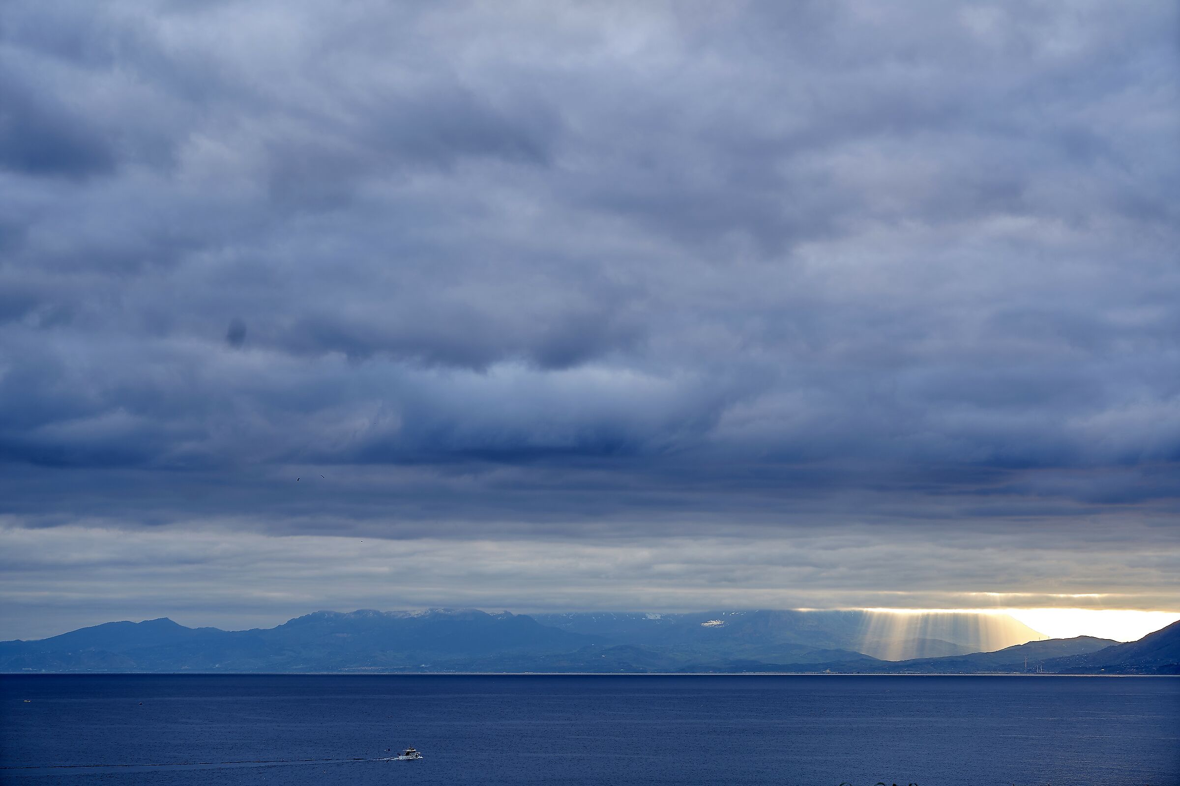 Mongerbino: Towards the Sun