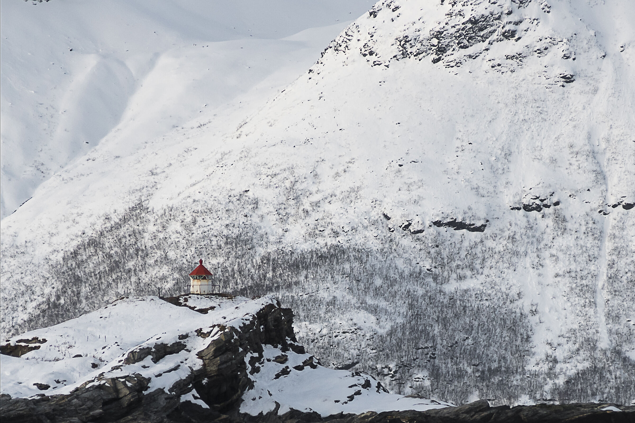 Lighthouse in the snow
