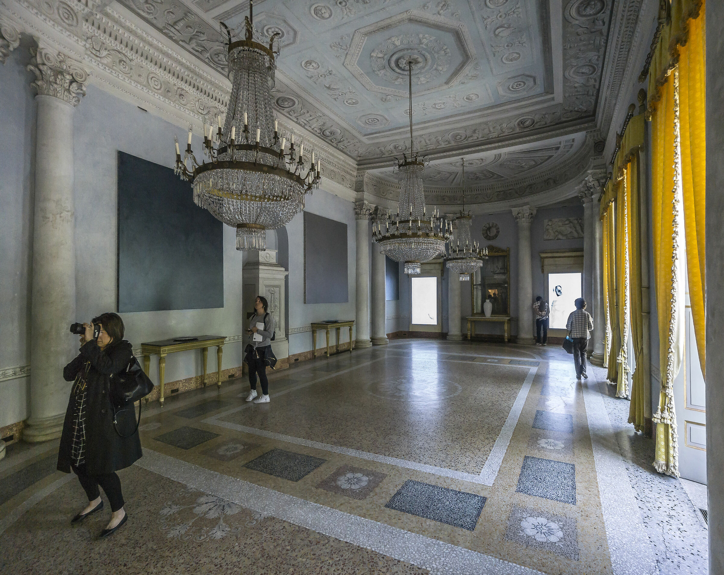 Varese - Villa Panza - 5 - Reception Hall - 2