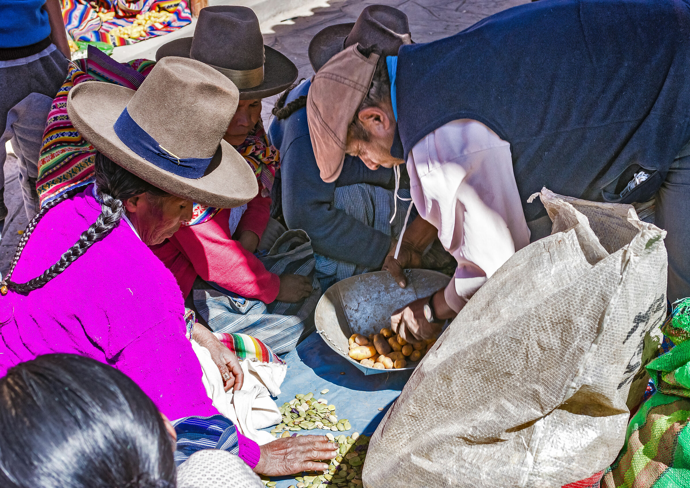Chincero Market, the barter.