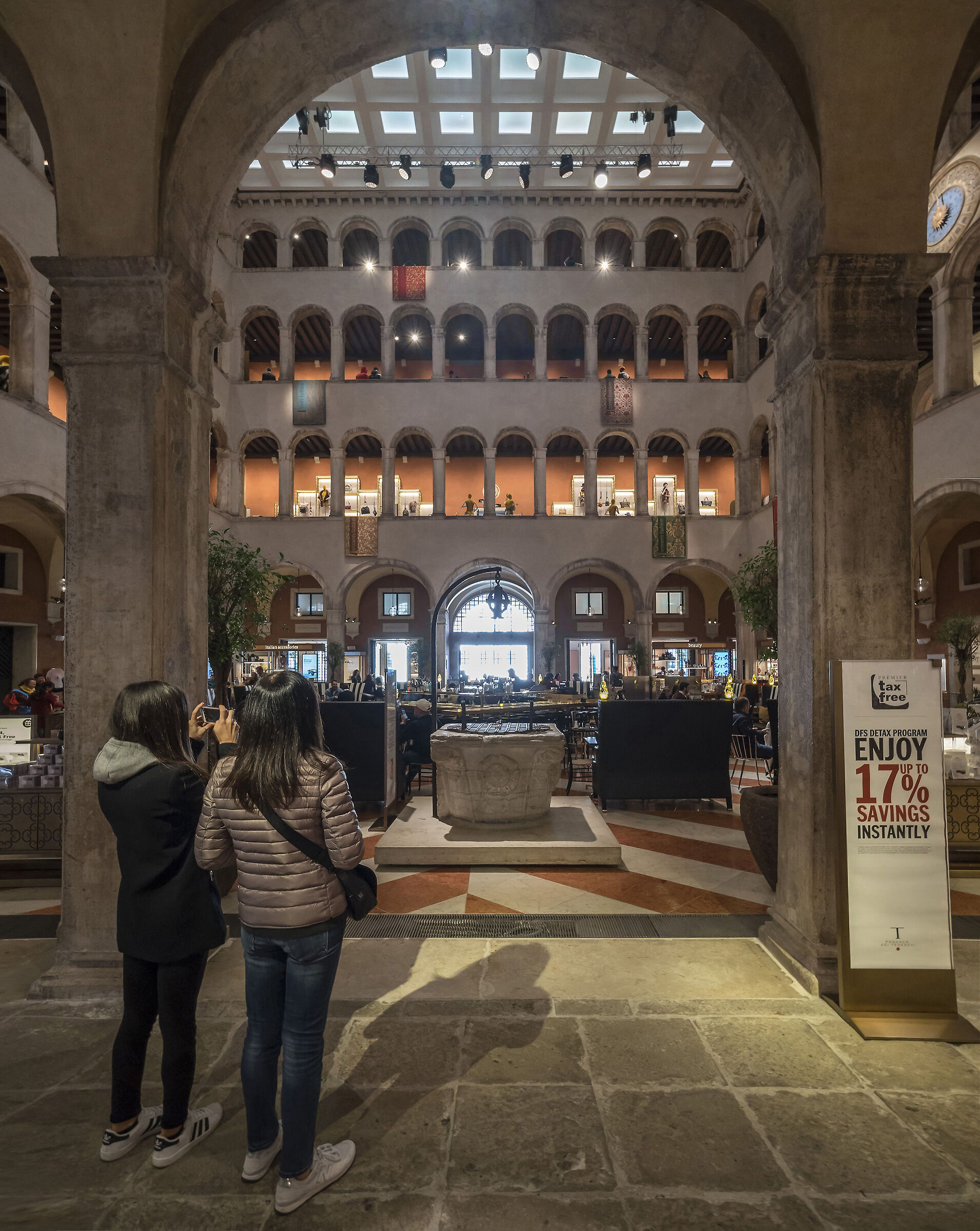 Fondaco dei Tedeschi - 5a