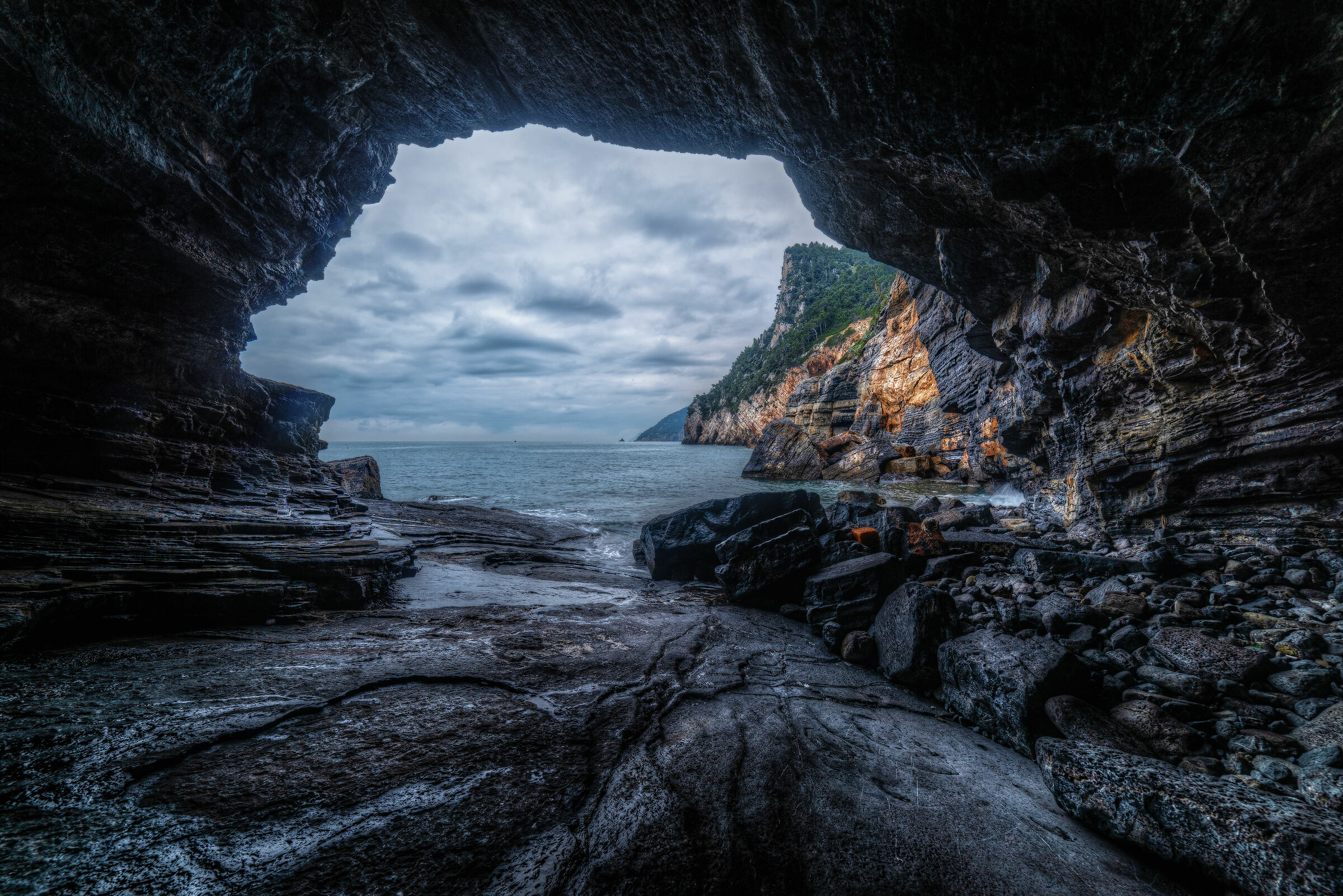 The Cave On The Sea