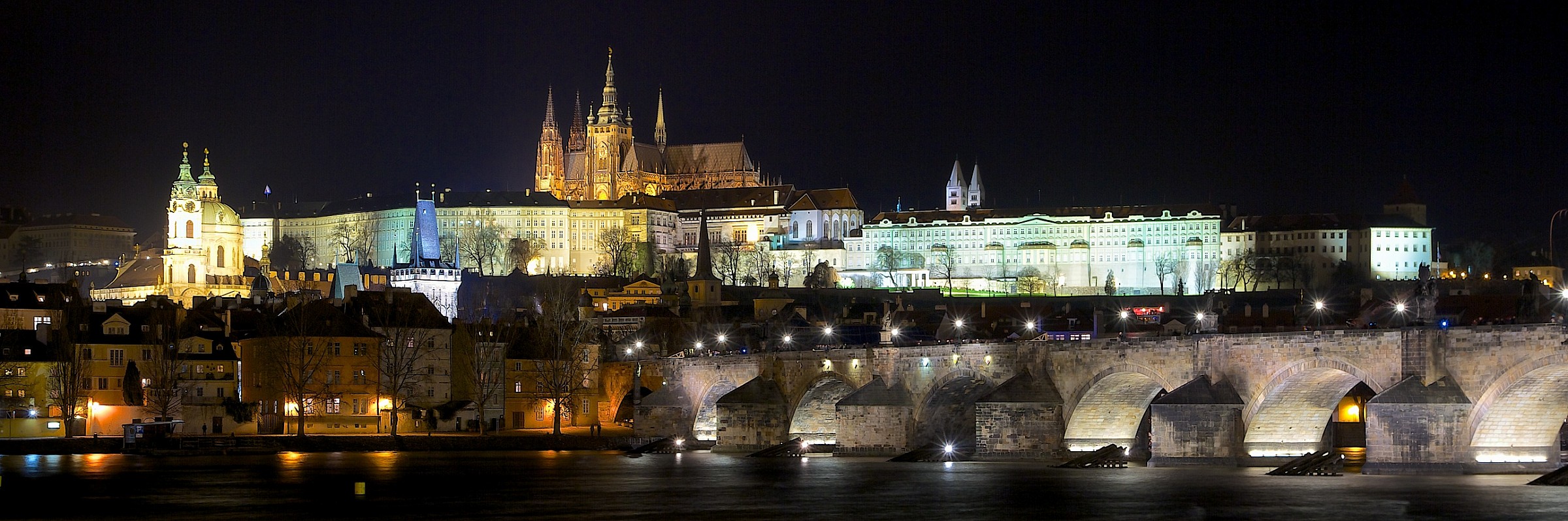 Castello e Ponte Carlo bis