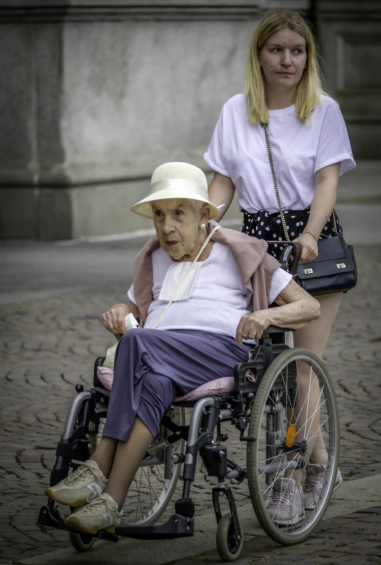 On advice (in color)