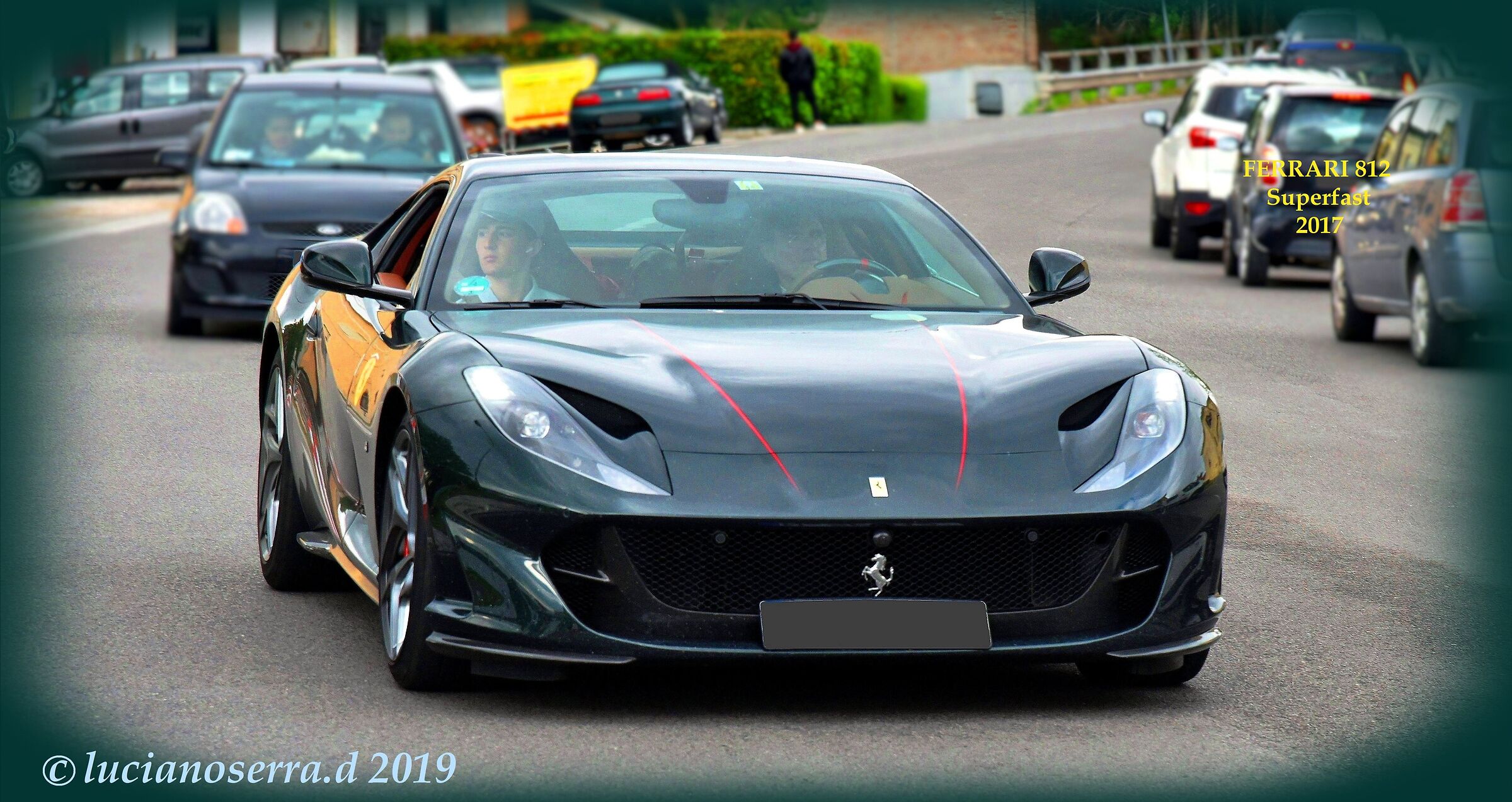 Non sono rossa... ma sono ugualmente una Ferrari...