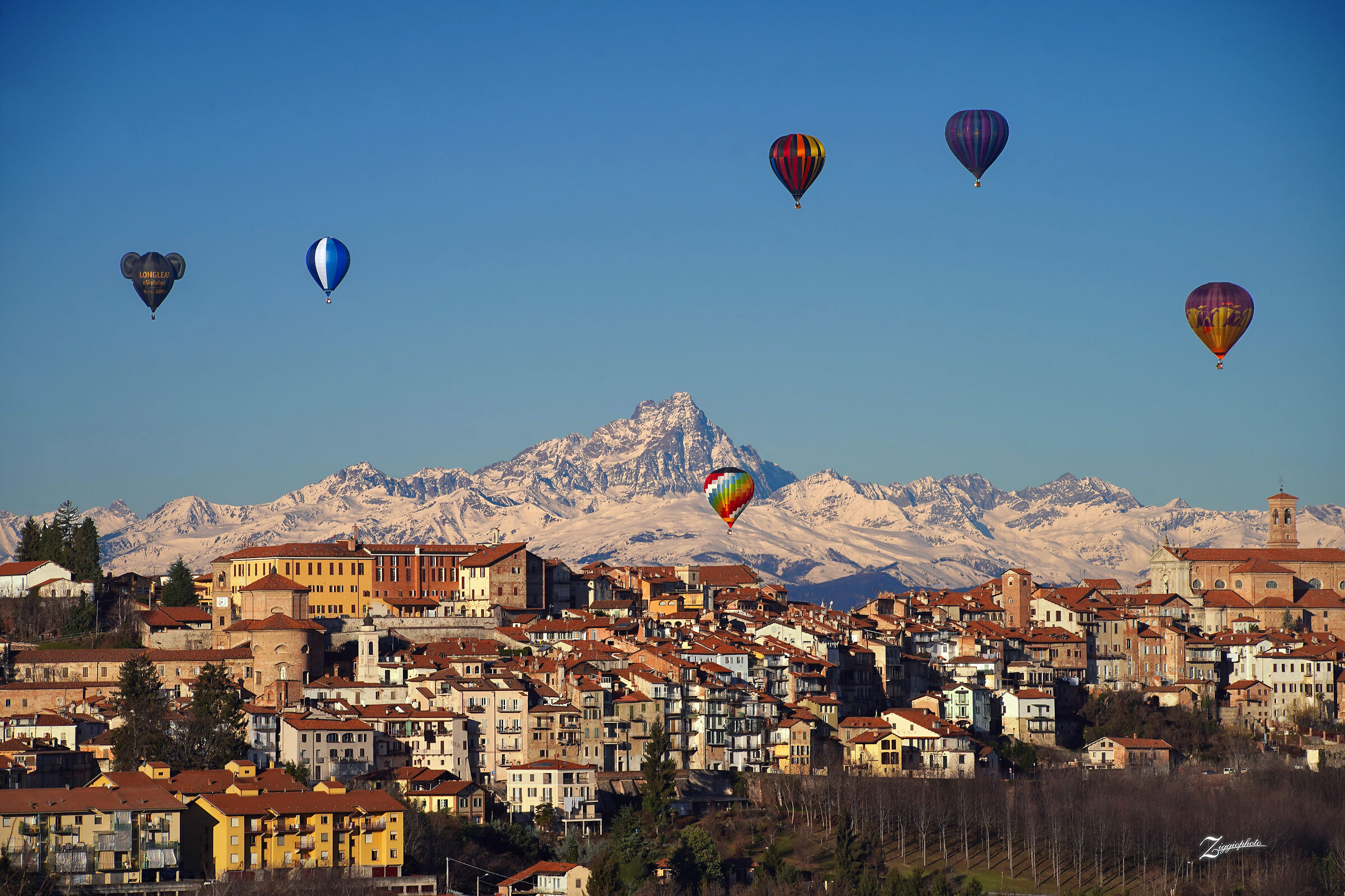 colorando il cielo a Mondovì