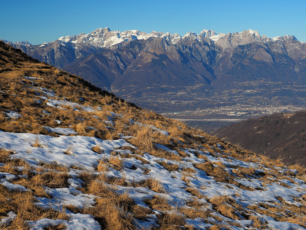 From the prealps to the Dolomites