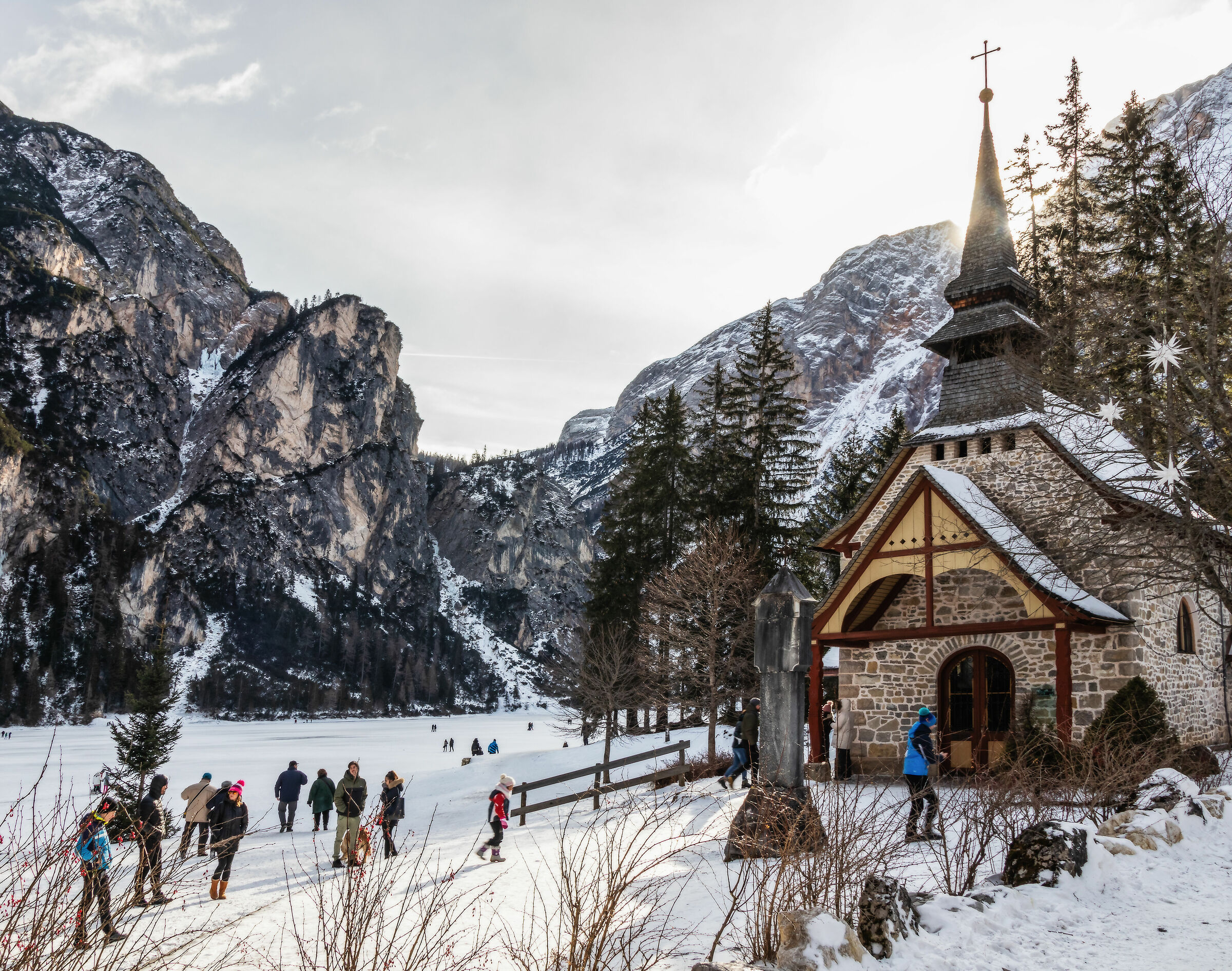 Church Lake Braies in January