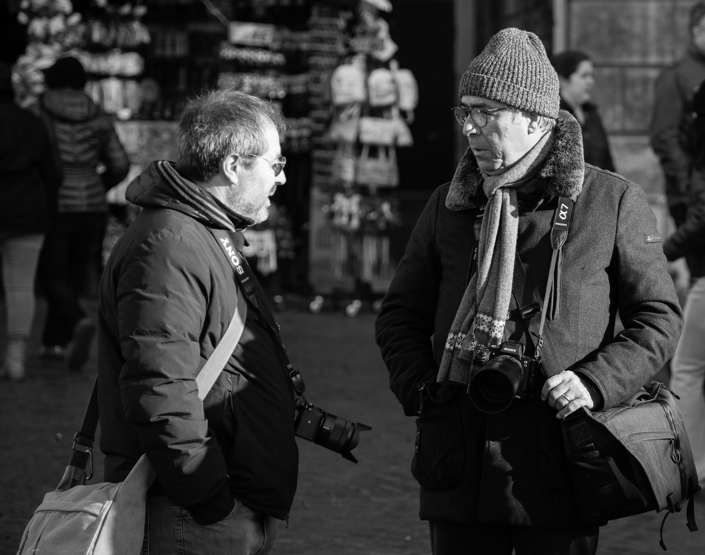 I due (cosa staranno tramando?). Il terzo dov'è?