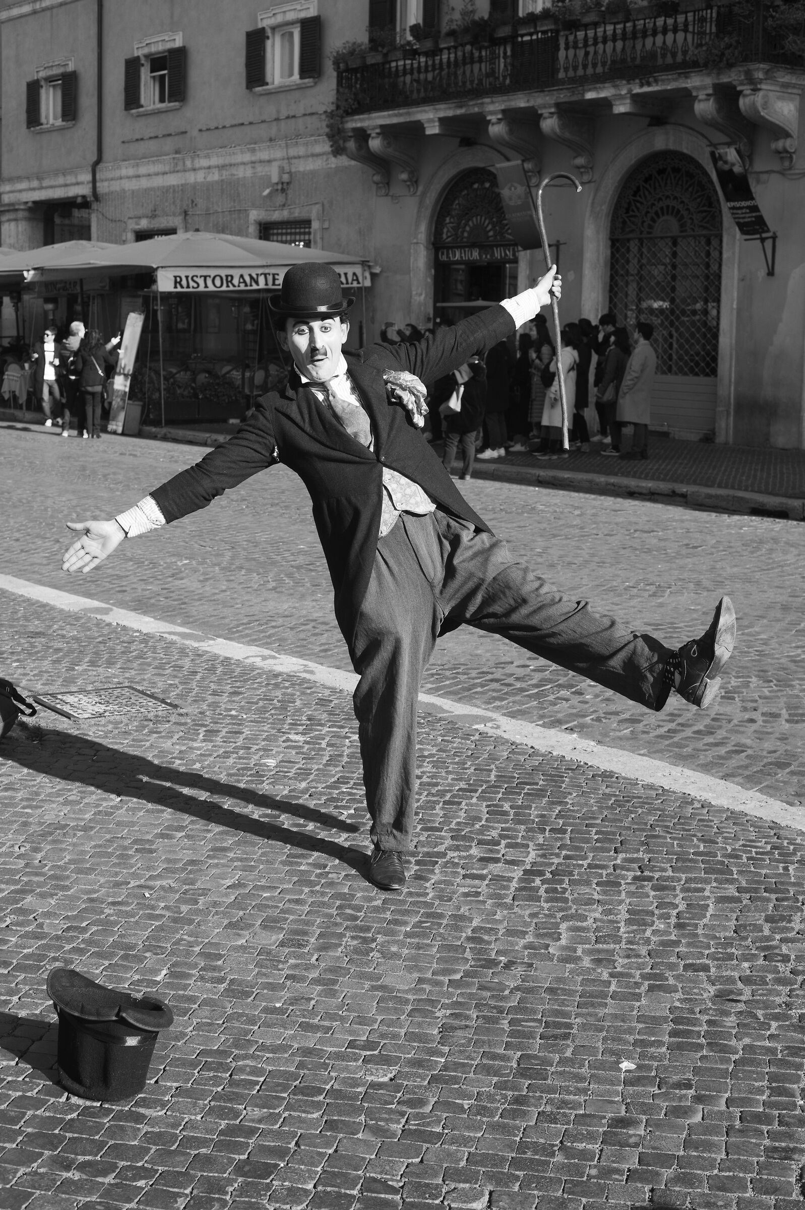 Charlie Chaplin2