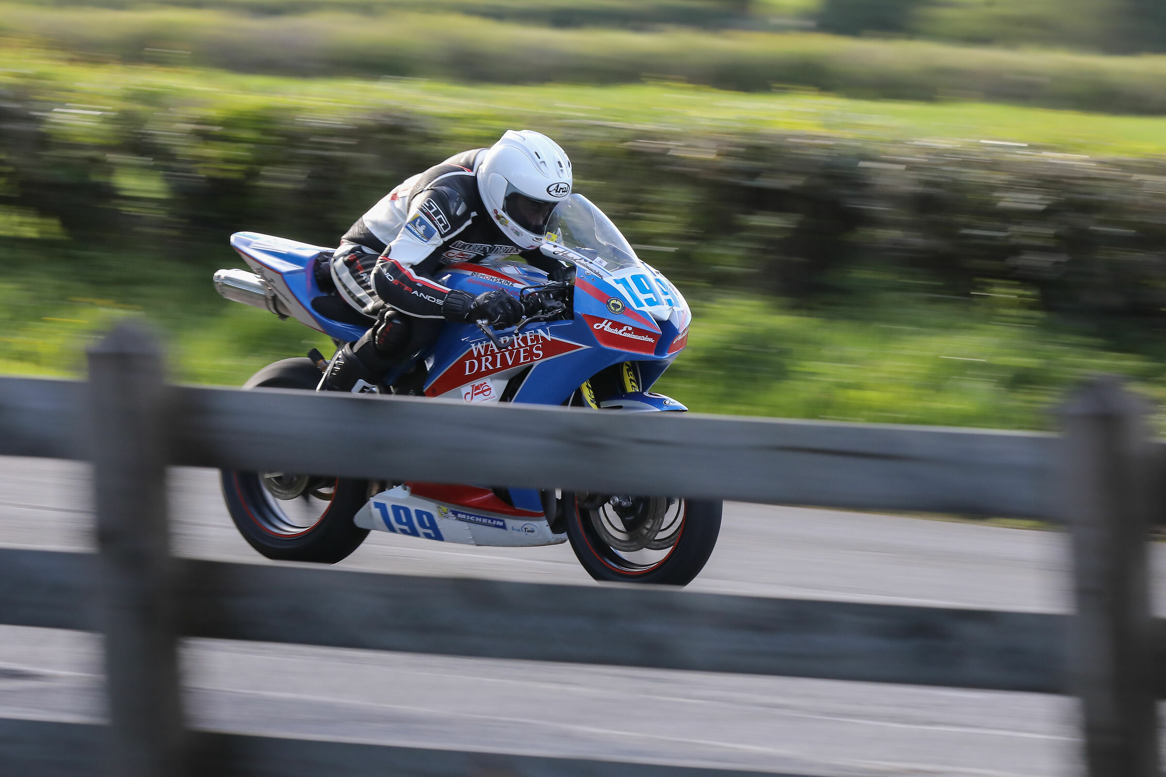 Tandragee 100