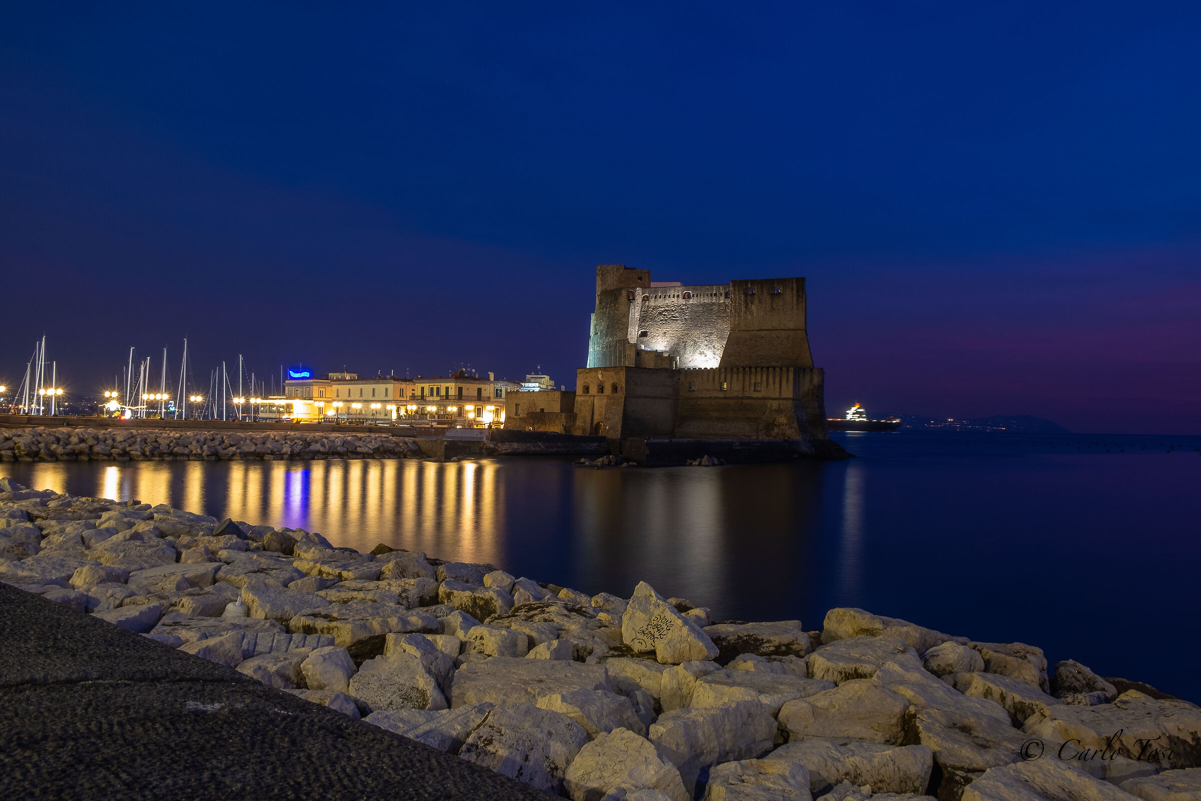 Castel dell'Ovo - Napoli al tramonto 1