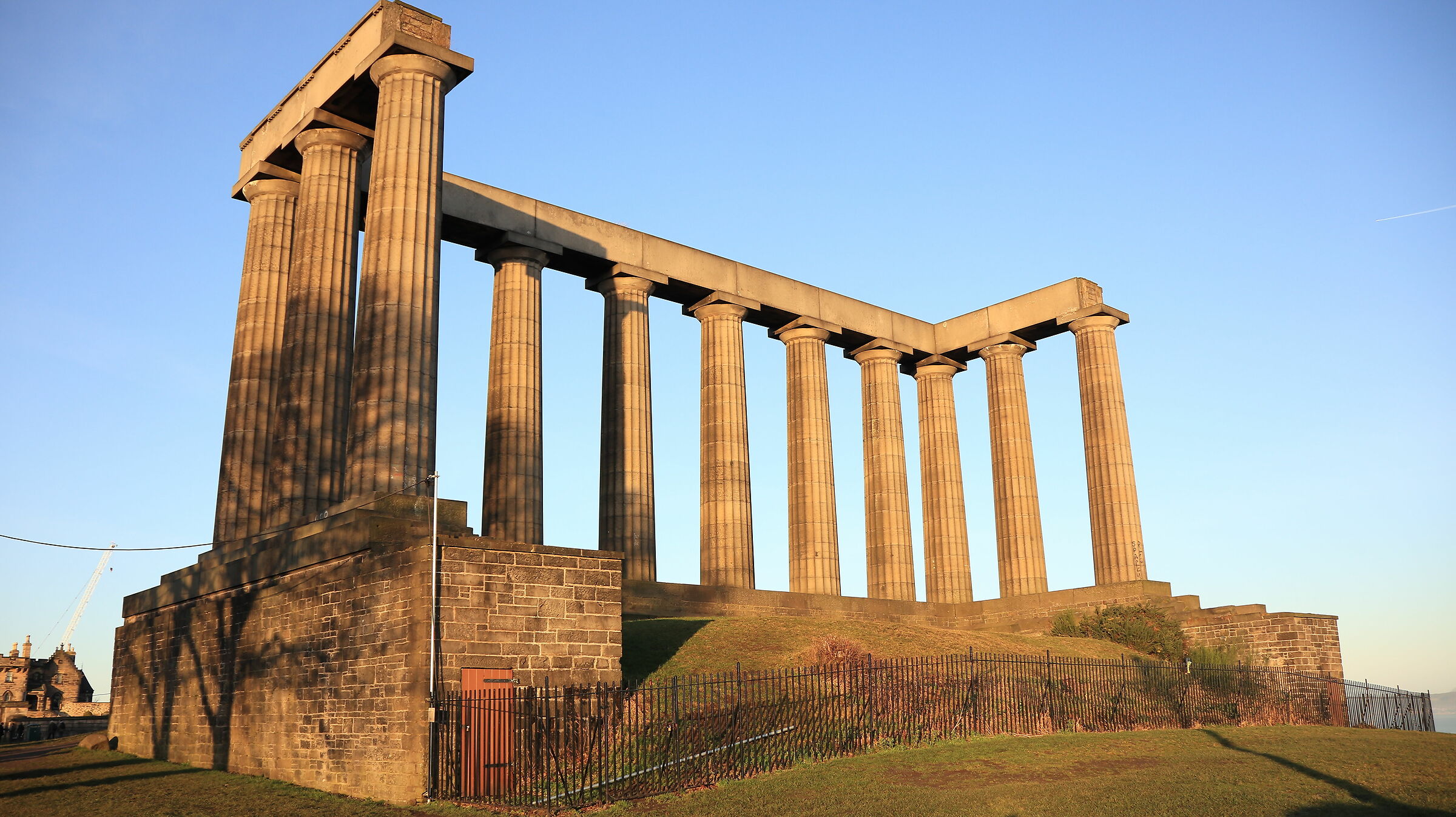 Calton Hill, California