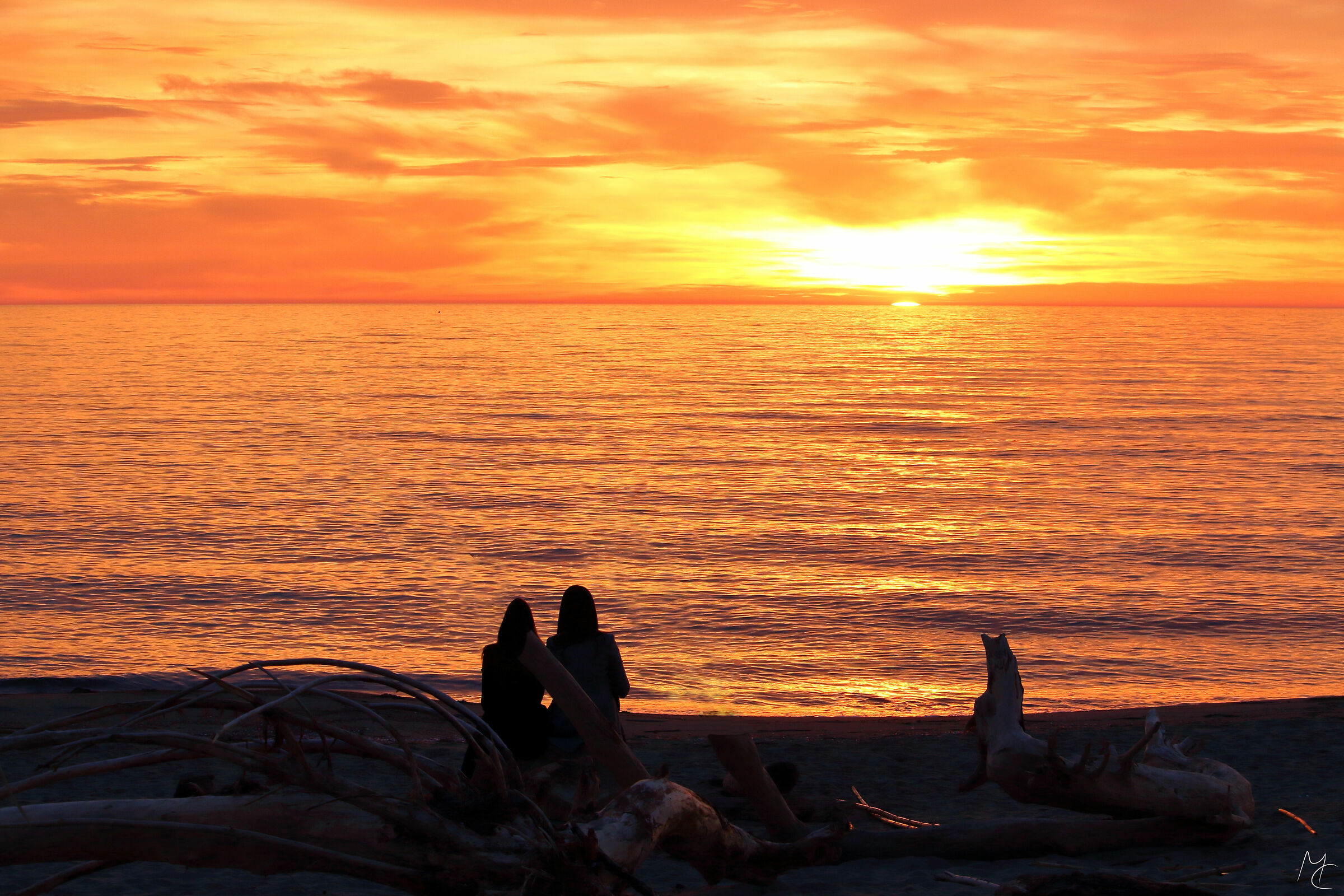 Un tramonto e due amiche