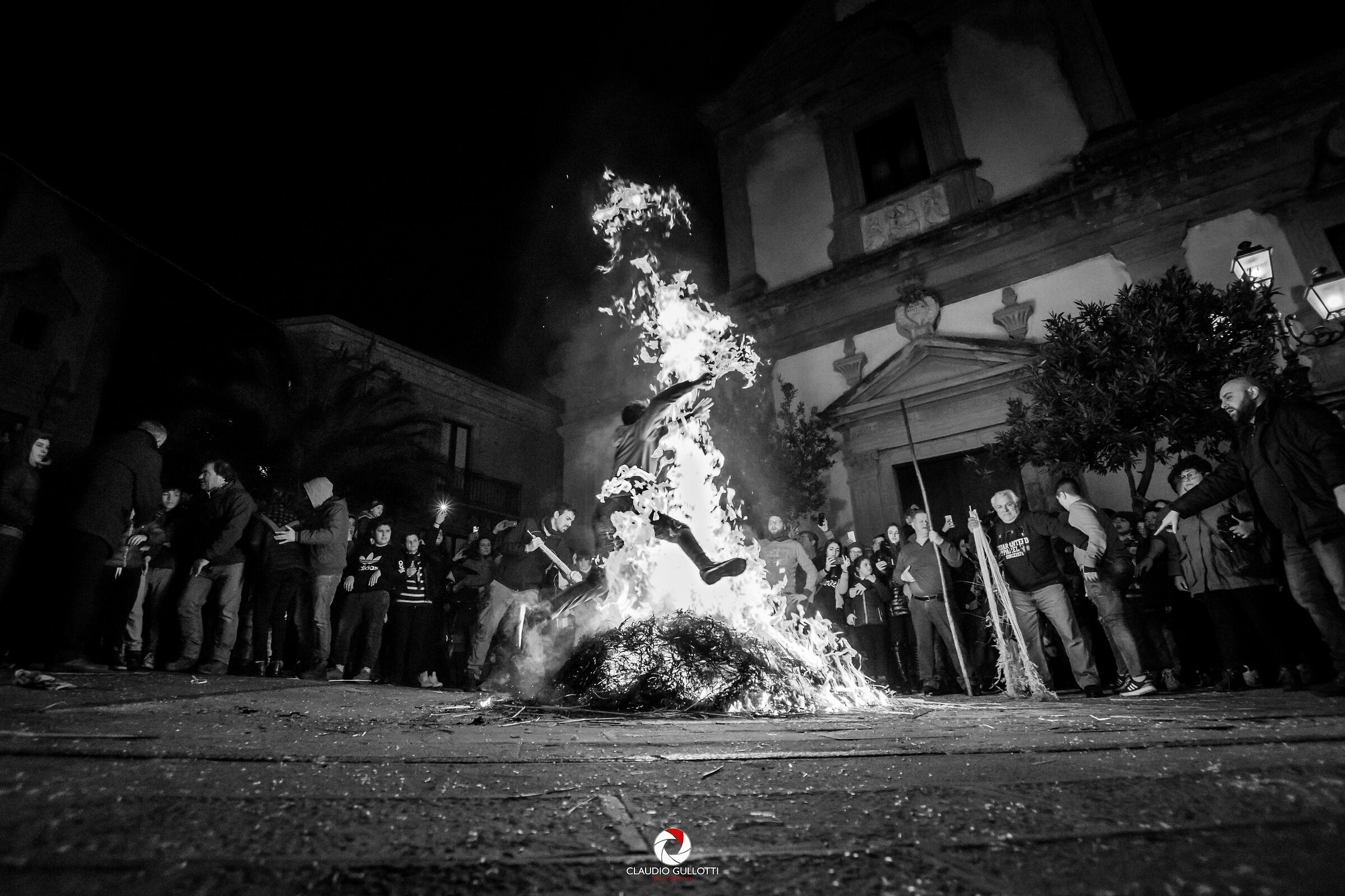 ''La Bula'' - Tradizioni siciliane (Tortoric...