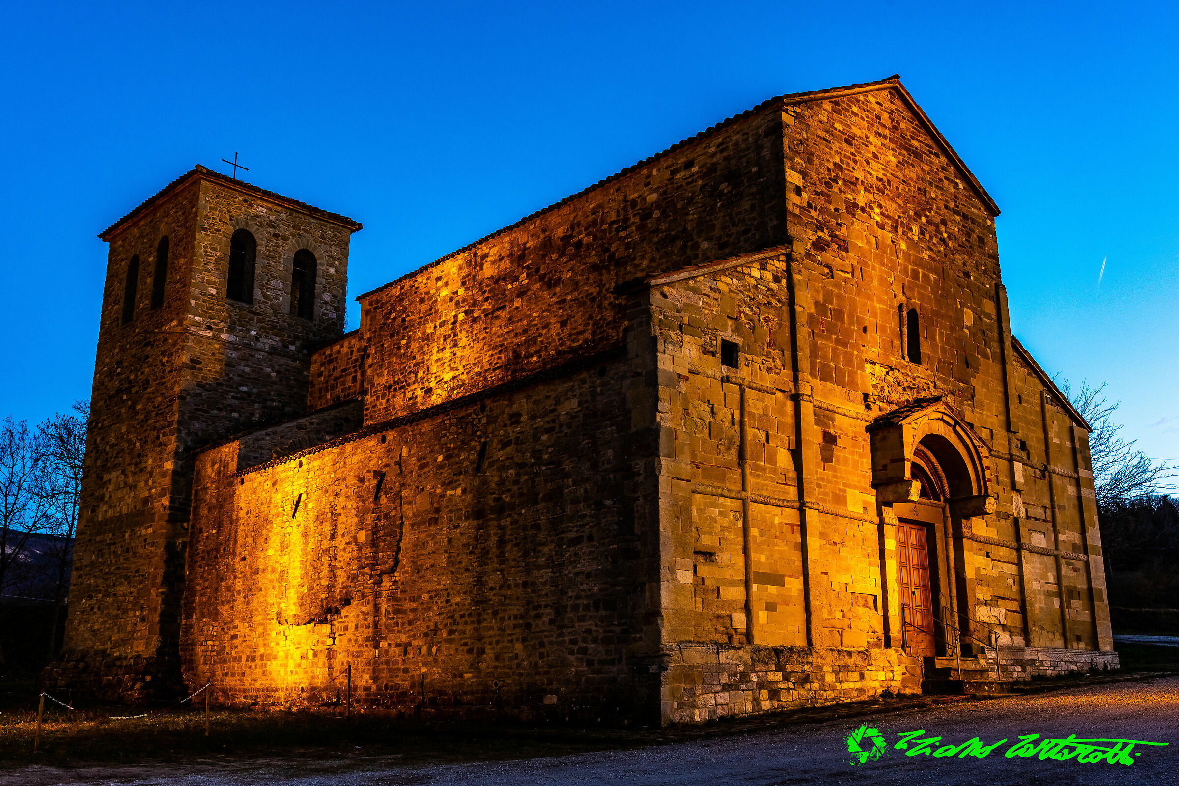 ROMANESQUE PIEVE OF ST. PETER IN VALMARECCHIA MASS