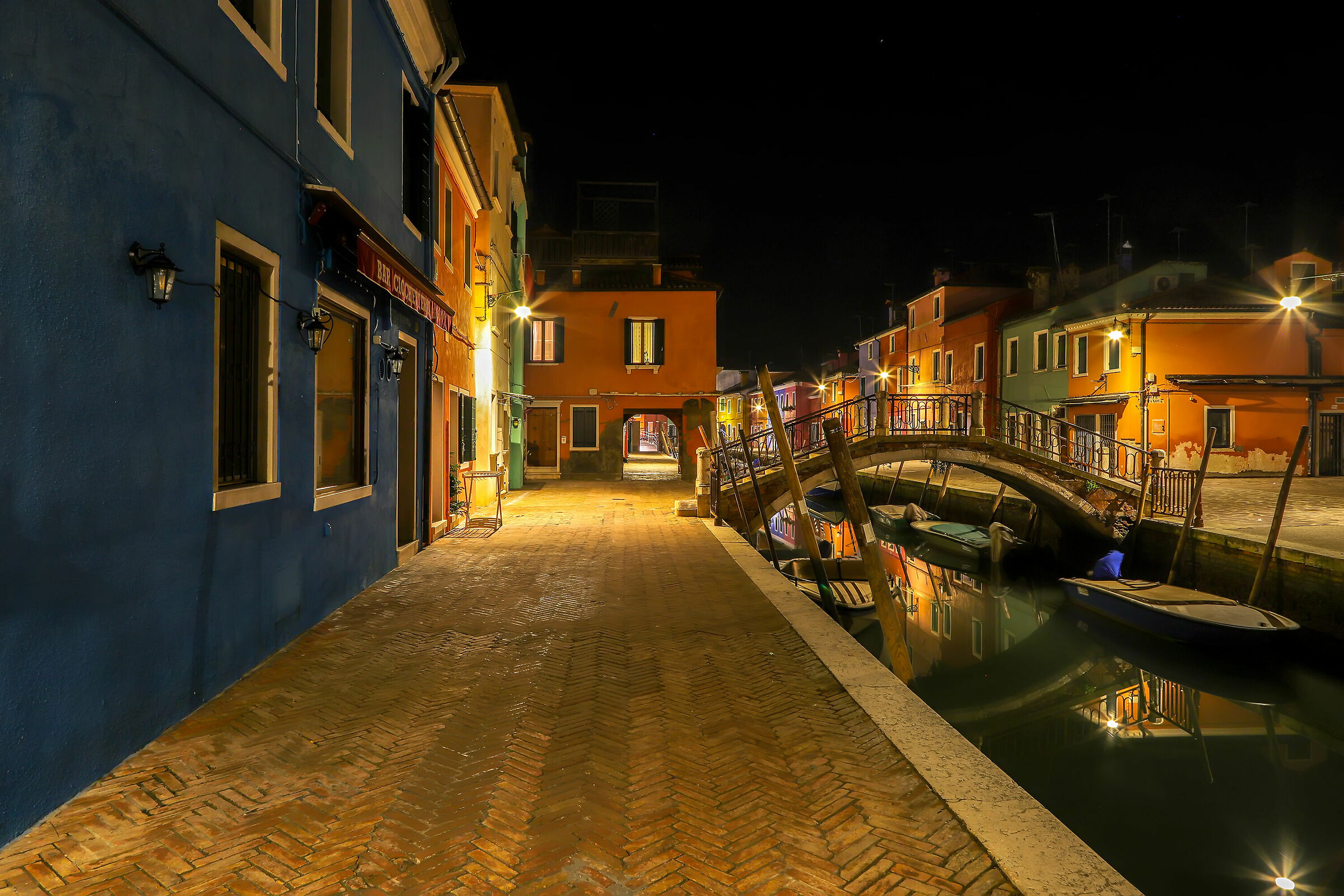 On the shore of the Saints "Giagetto" is already closed