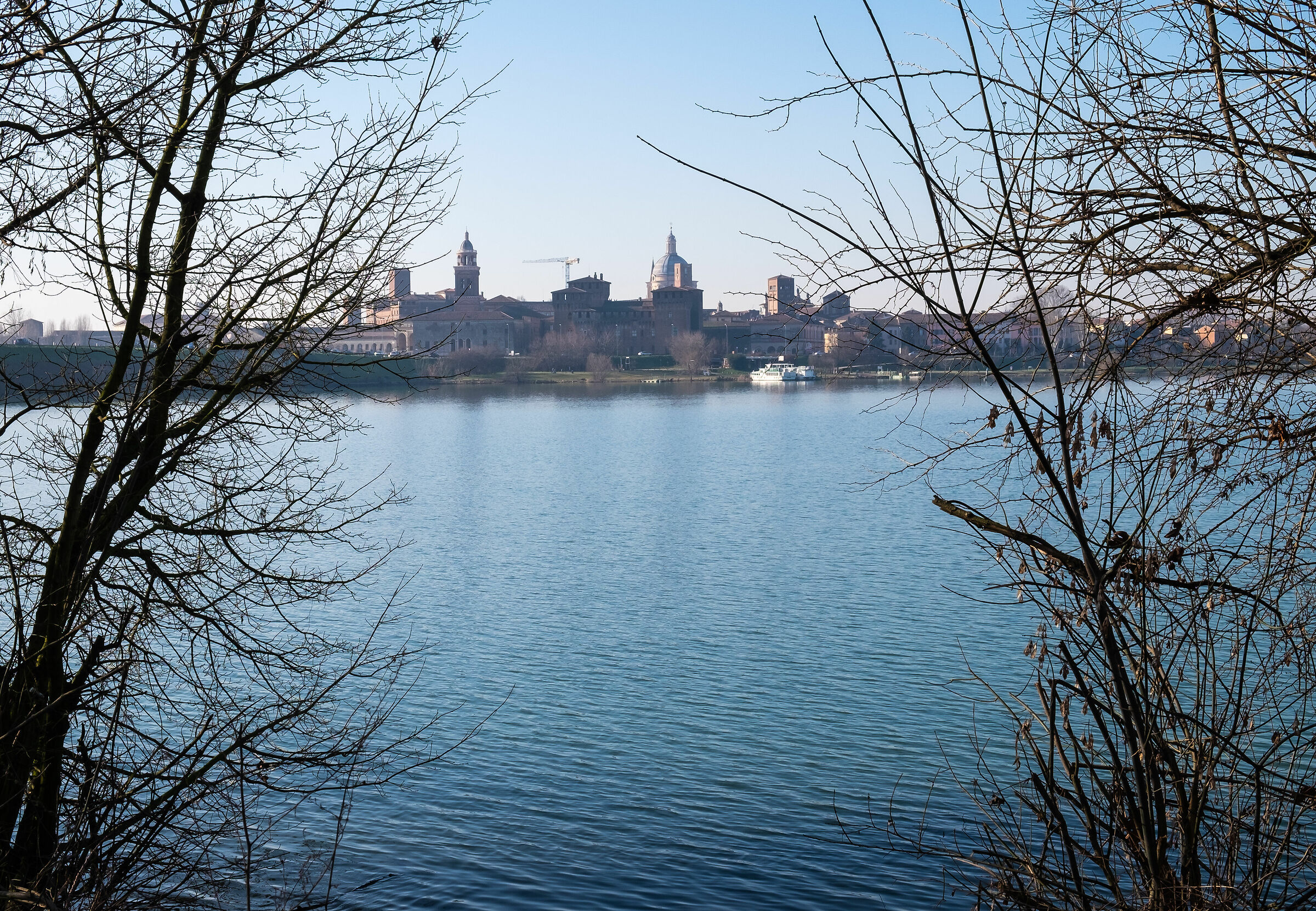Mantova, oltre l'acqua